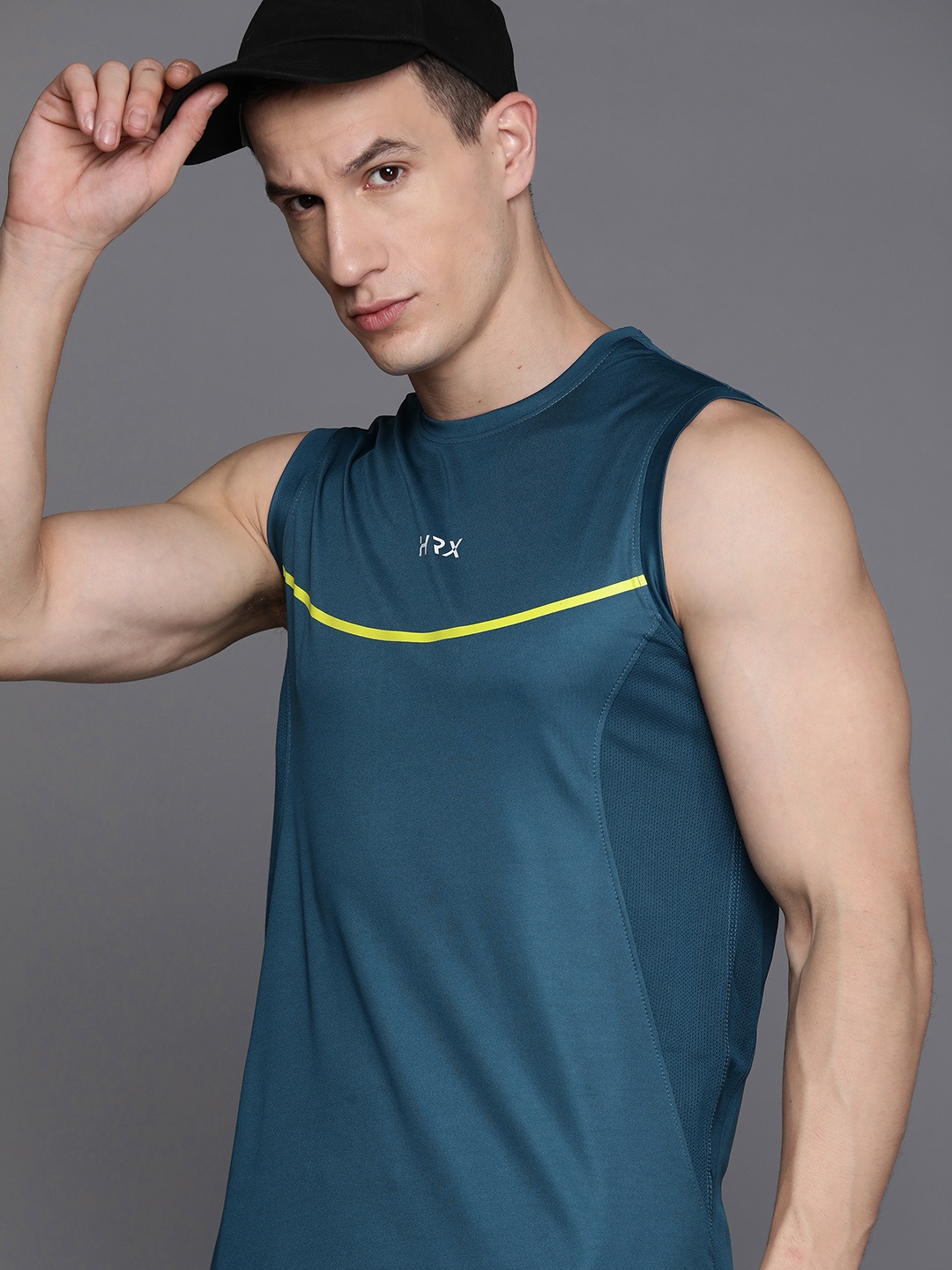 

HRX by Hrithik Roshan Solid Rapid-Dry Training T-shirt, Teal