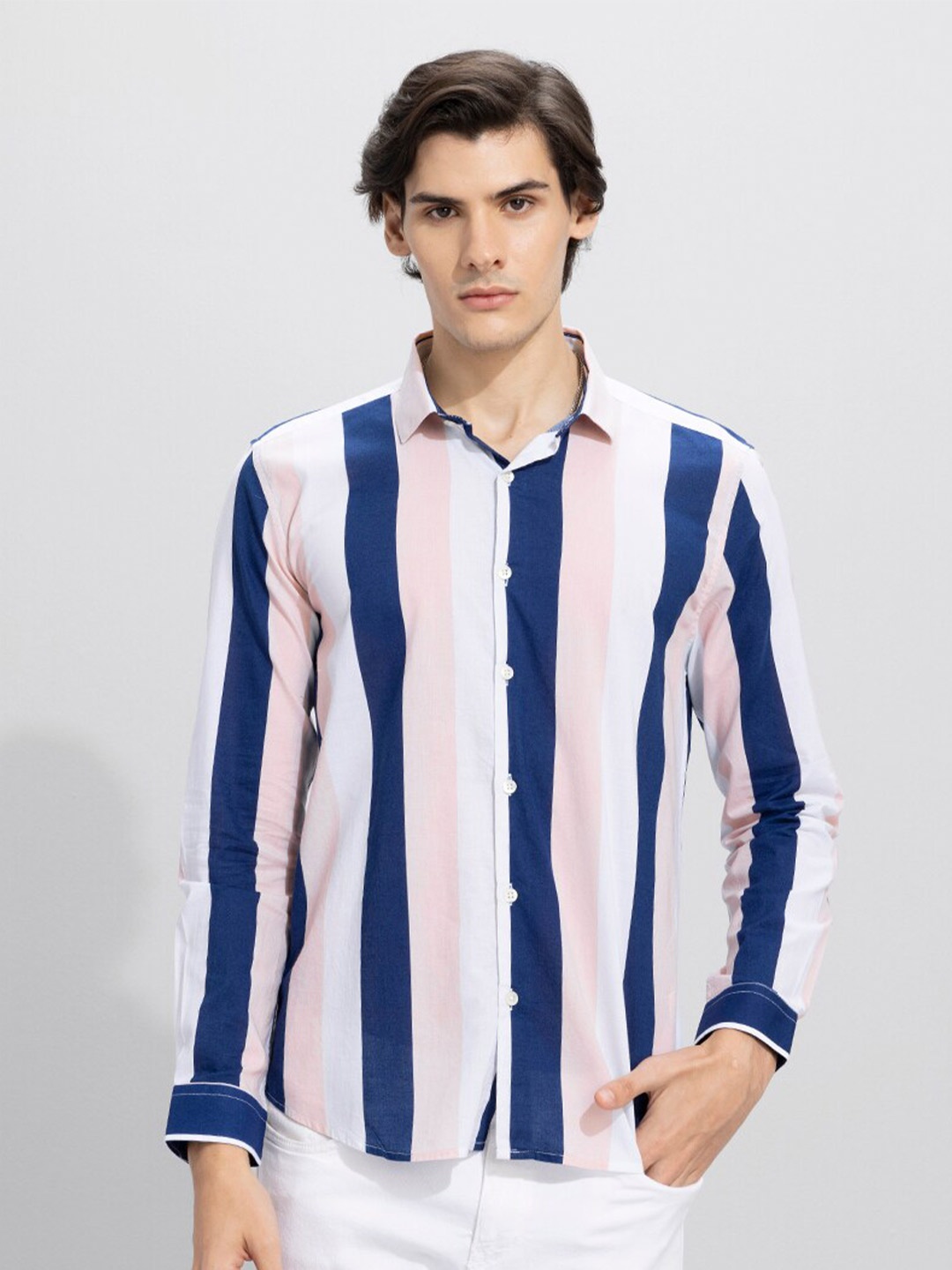 

Snitch White & Pink Vertical Striped Slim Fit Cotton Casual Shirt