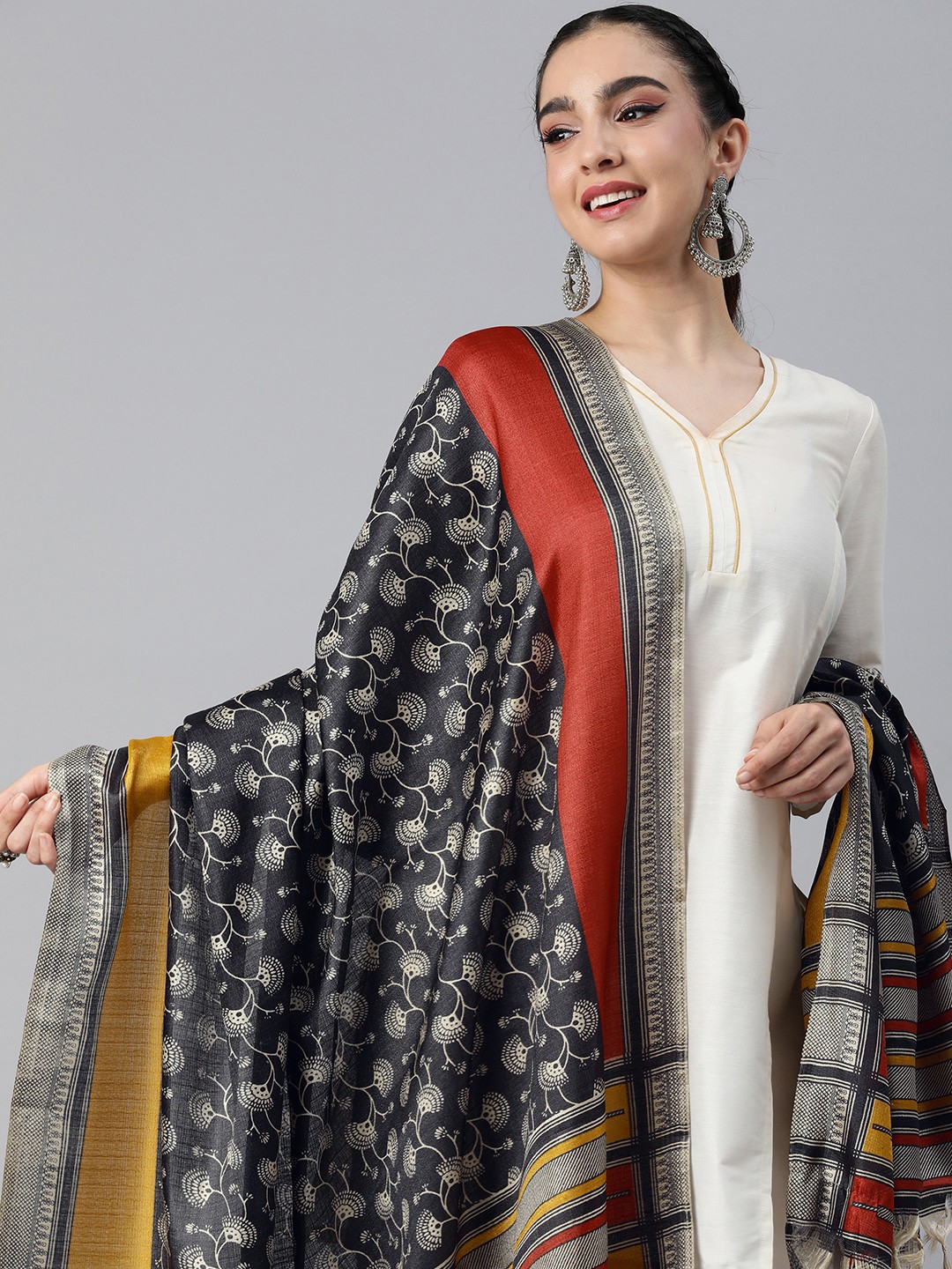 

Rani Saahiba Ethnic Motifs Printed Dupatta, Black
