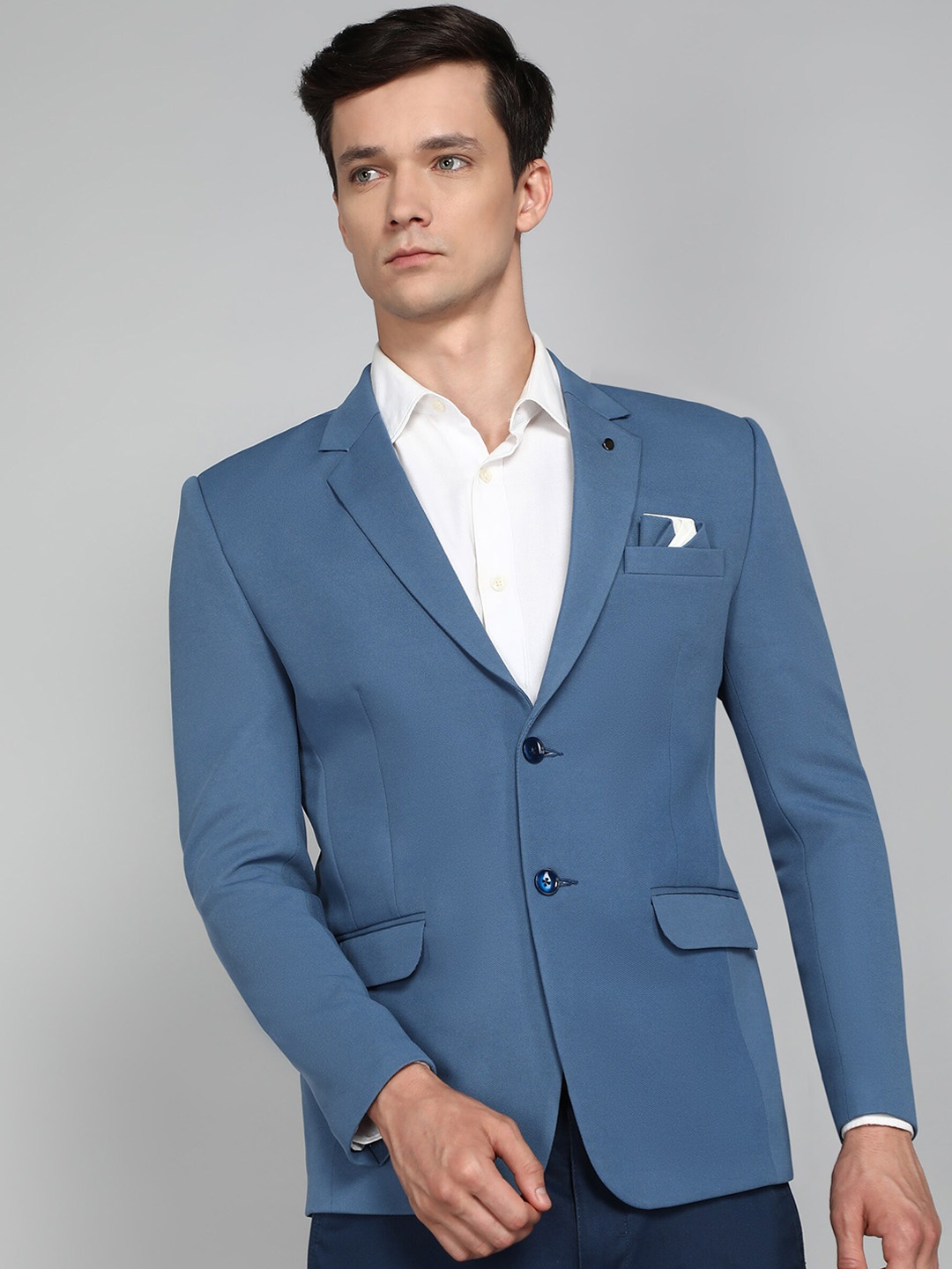 

Avaeta Notched Lapel Double-Breasted Blazer, Blue