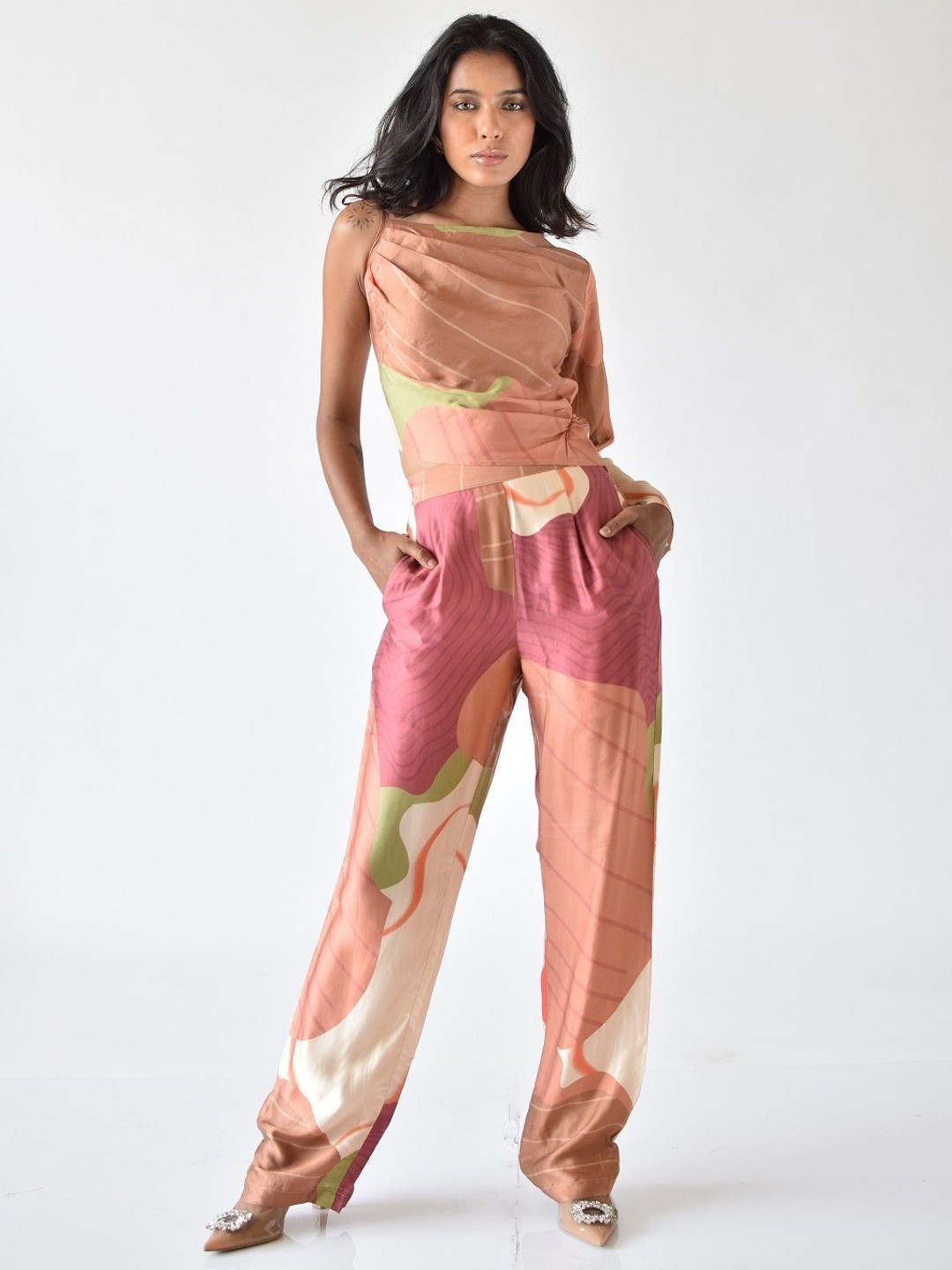 

MISSY Women Abstract Printed Relaxed Straight Leg Straight Fit High-Rise Trousers, Cream