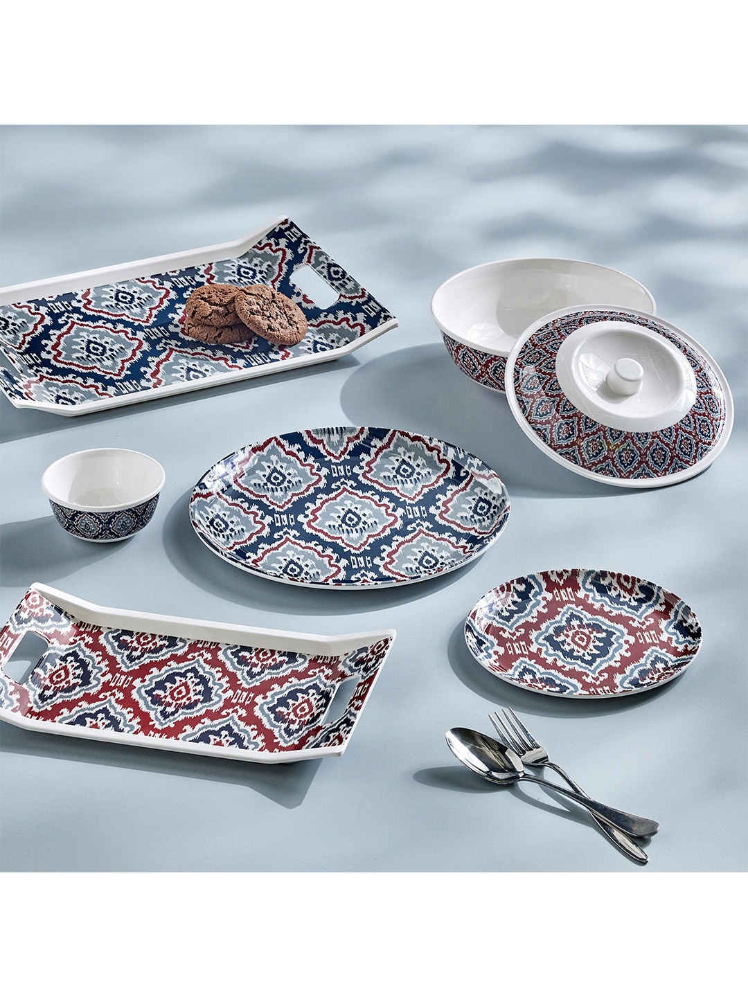 

Home Centre Meadows Theme White & Blue Printed Melamine Matte Side Plate 19 cm