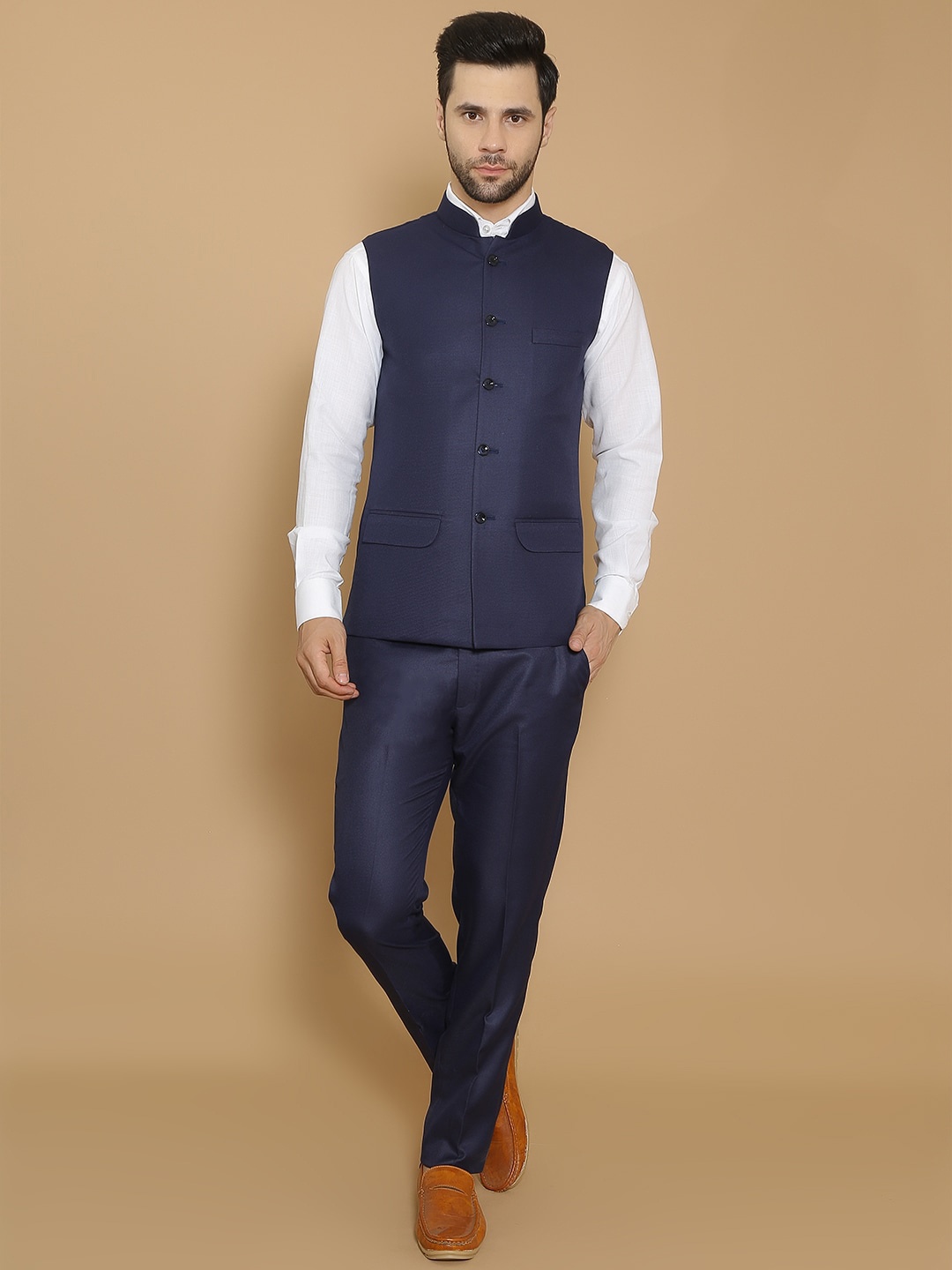 

Wintage Two-Piece Vest And Trouser Party Suits, Blue