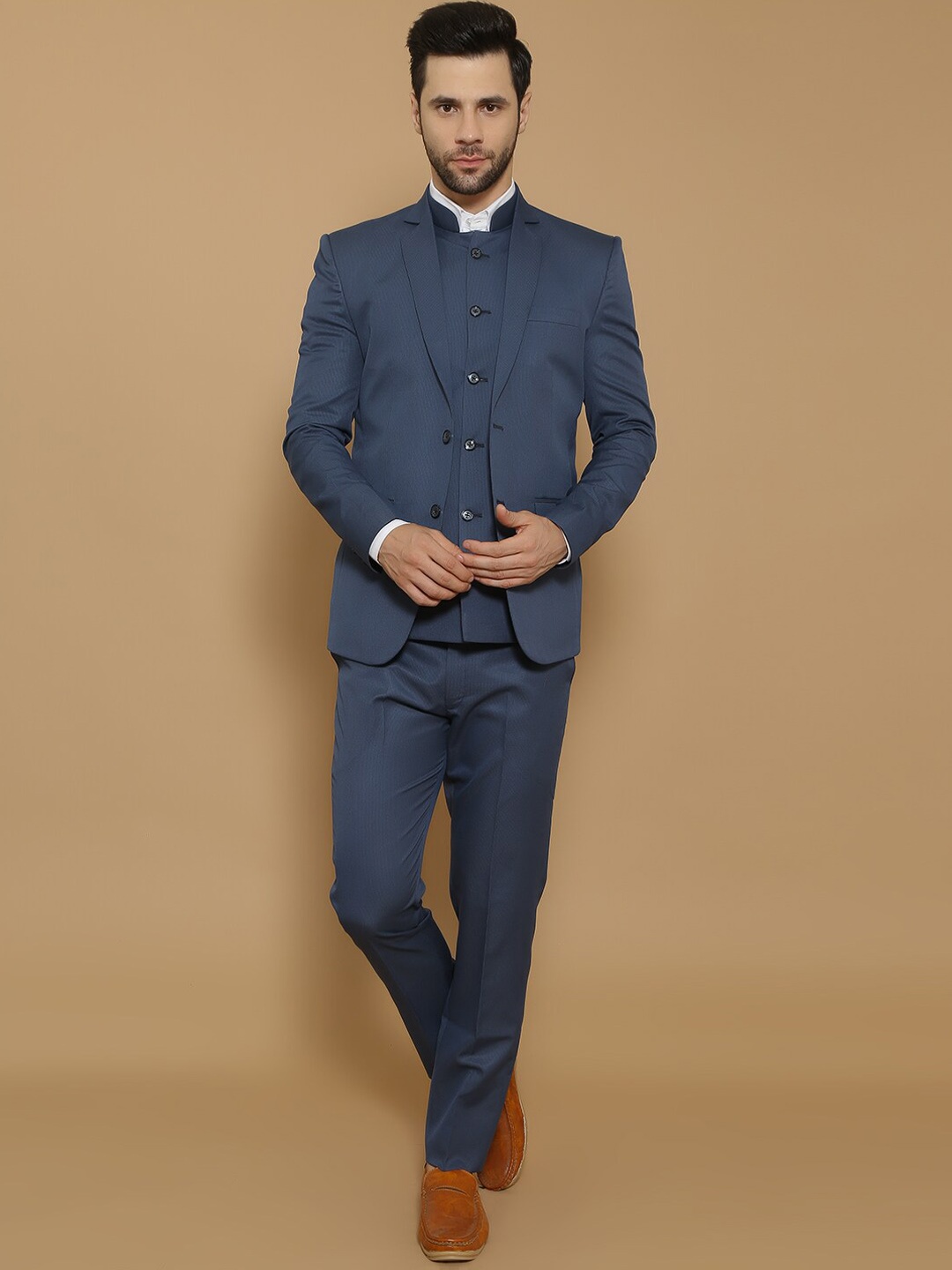 

Wintage Single-Breasted Three-Piece Formal Suits, Blue