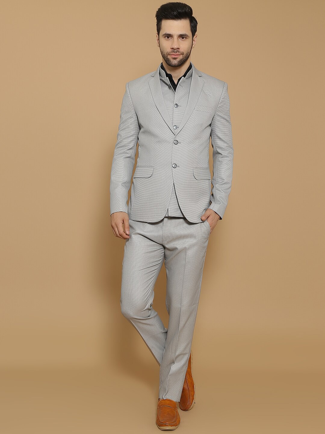 

Wintage Single-Breasted Three-Piece Formal Suits, Grey