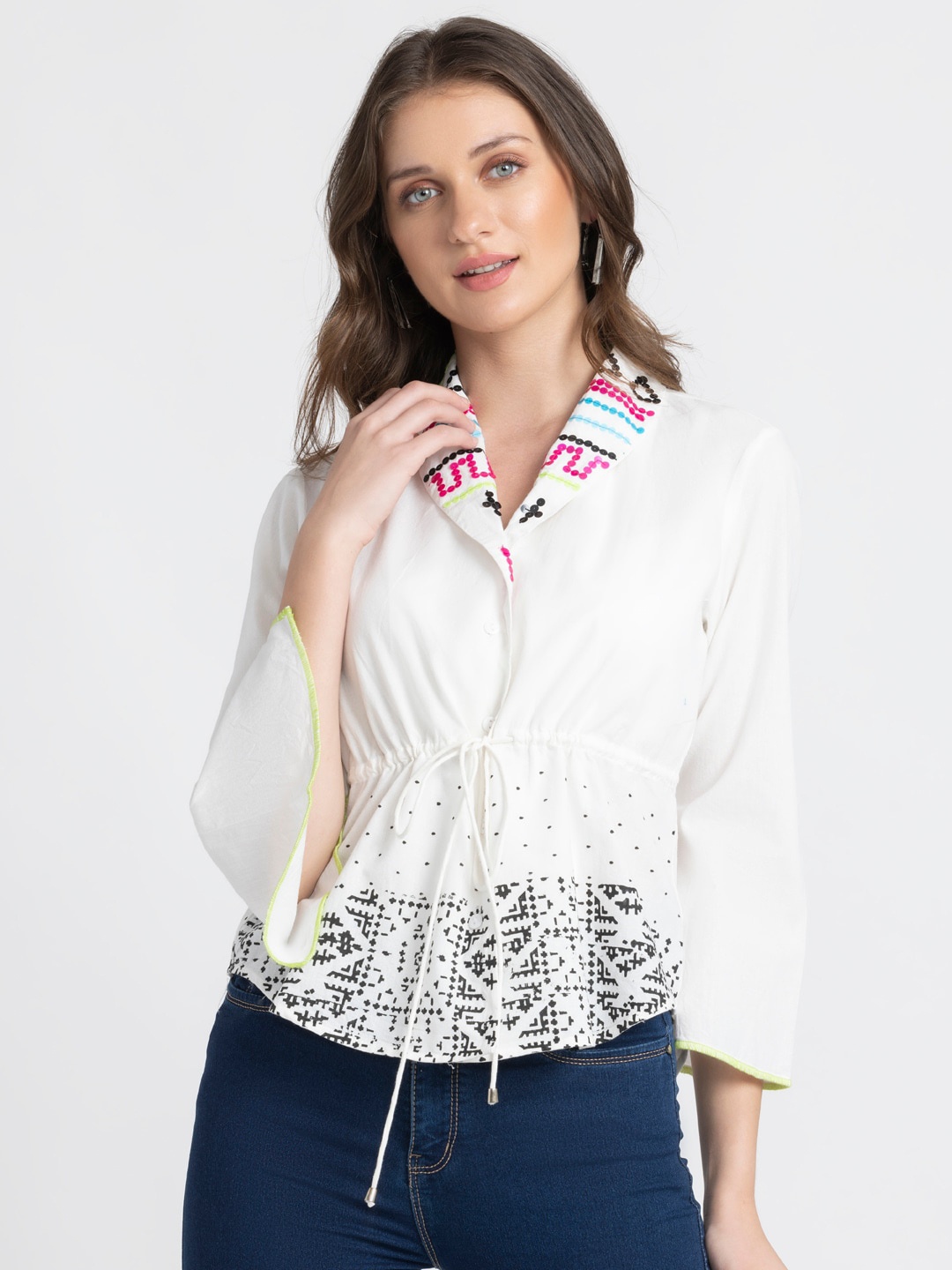 

SHAYE V Neck Abstract Printed Tie Up & Sequined Pure Cotton Cinched Waist Top, White