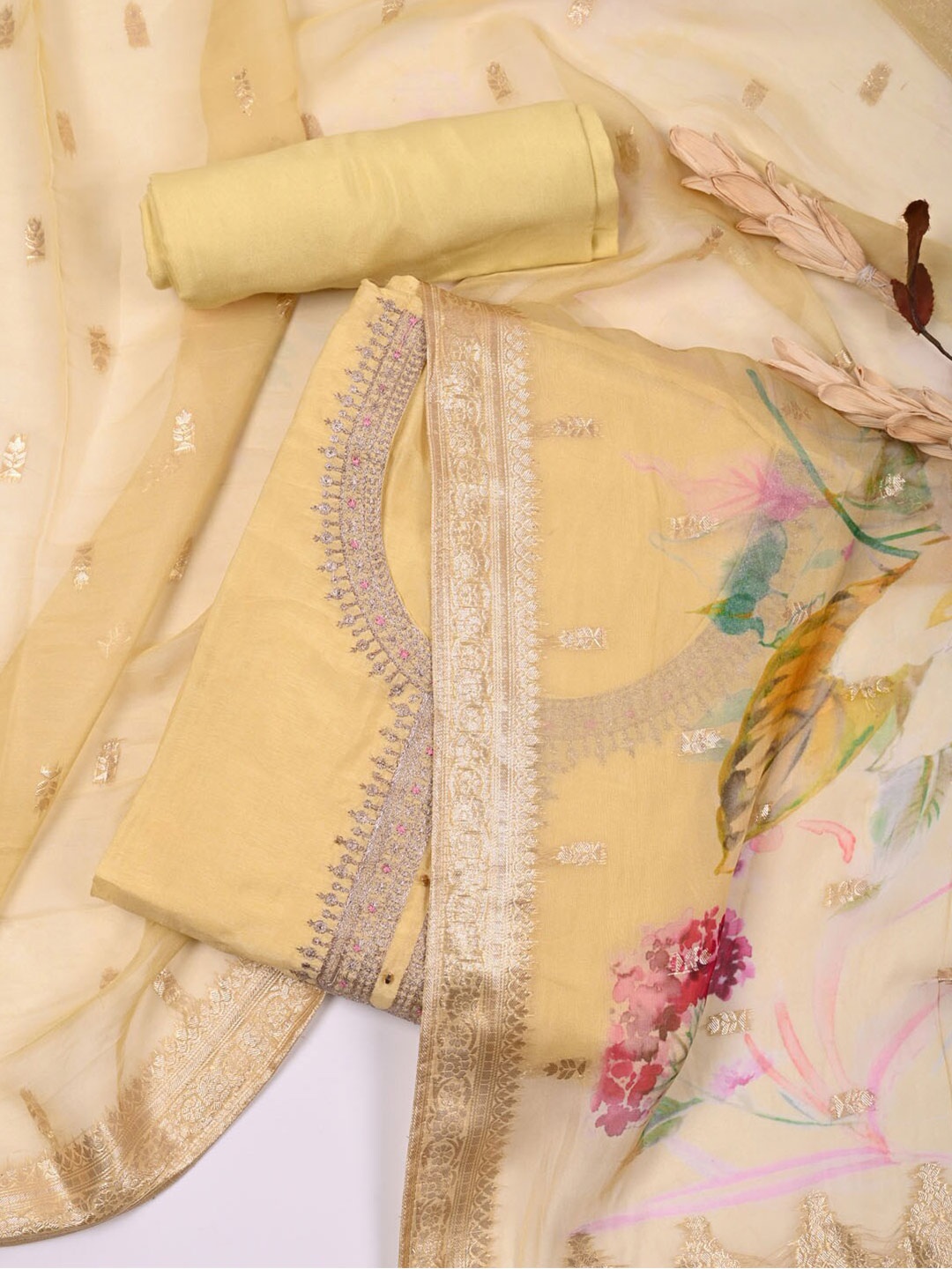 

Meena Bazaar Embroidered Unstitched Dress Material, Yellow