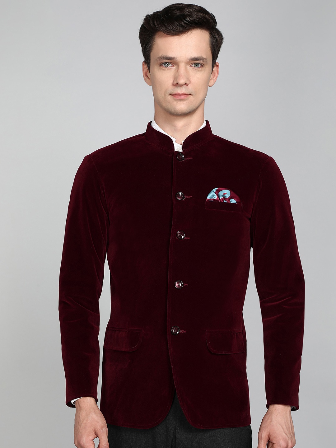 

Avaeta Mandarin Collar Velvet Bandhgala Casual Blazer, Maroon