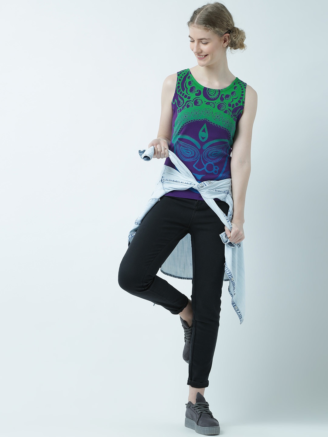 

Huetrap Women Purple Printed Tank Top