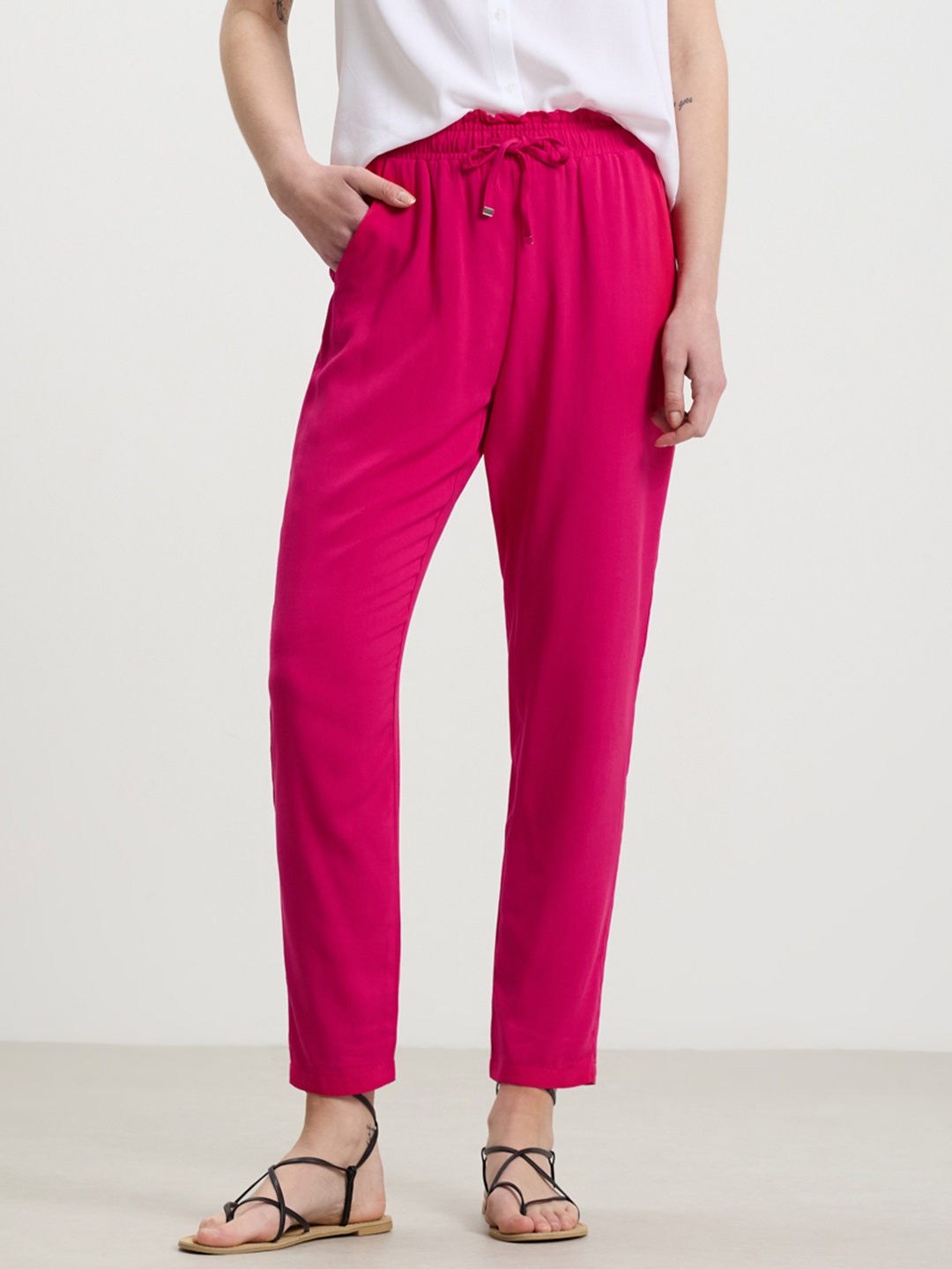 

CALLIOPE Women High-Rise Pleated Trousers, Magenta