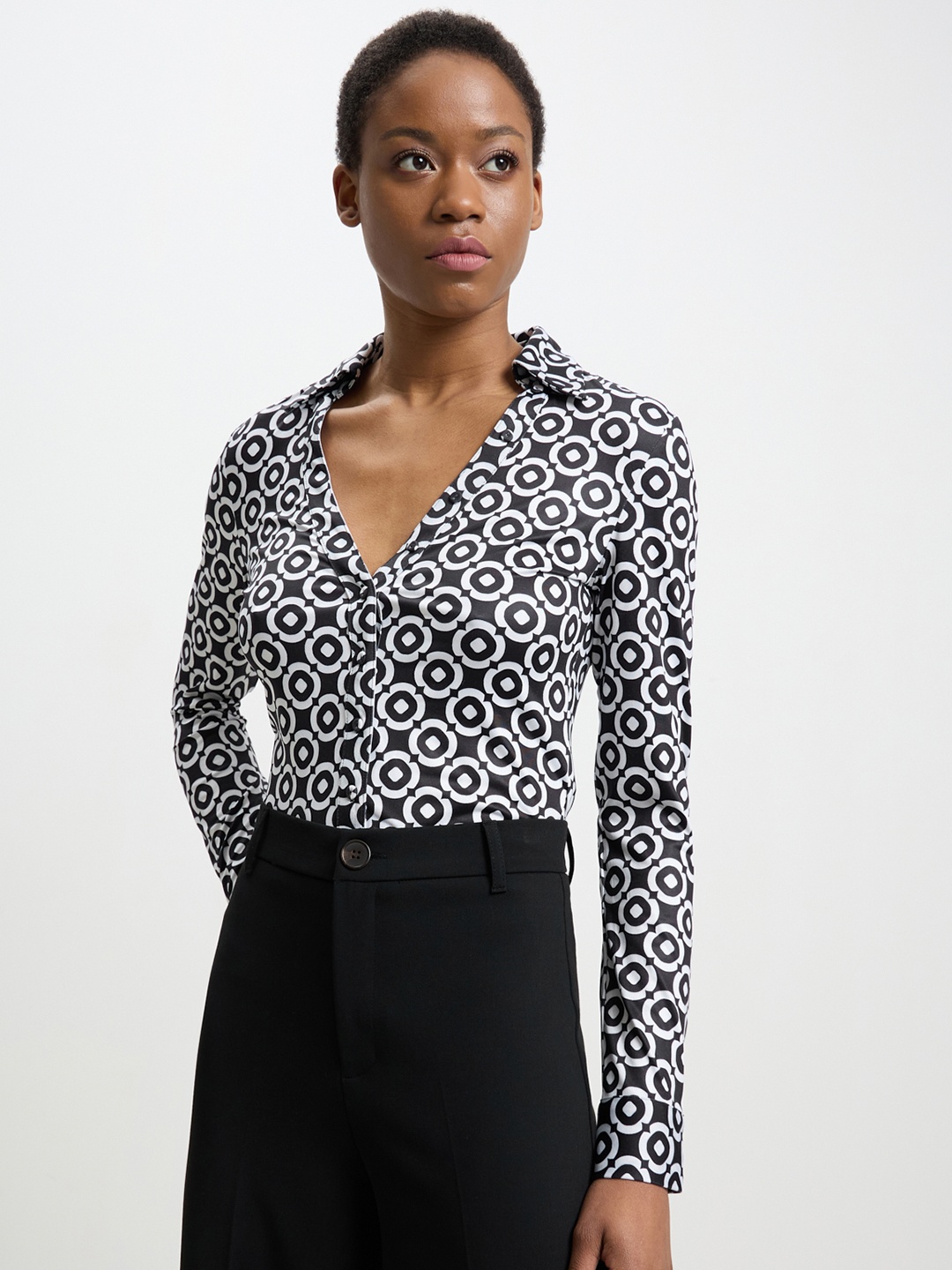 

CALLIOPE Opaque Printed Casual Shirt, Black