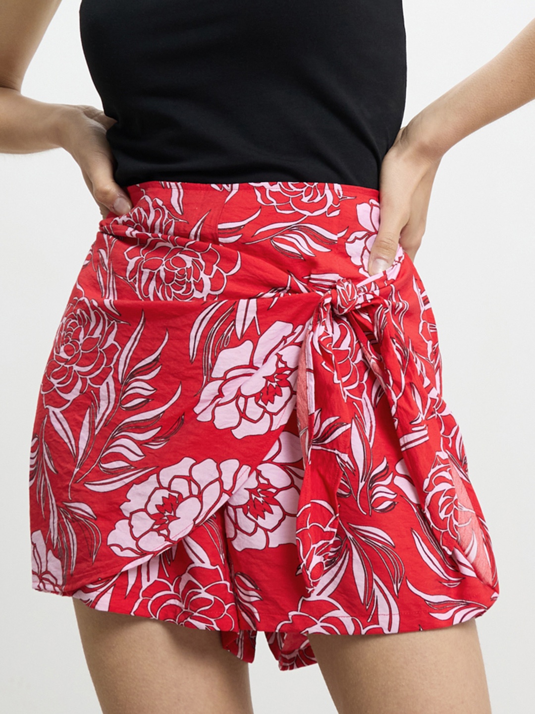 

CALLIOPE Floral Print Wrap-Style Skorts, Red