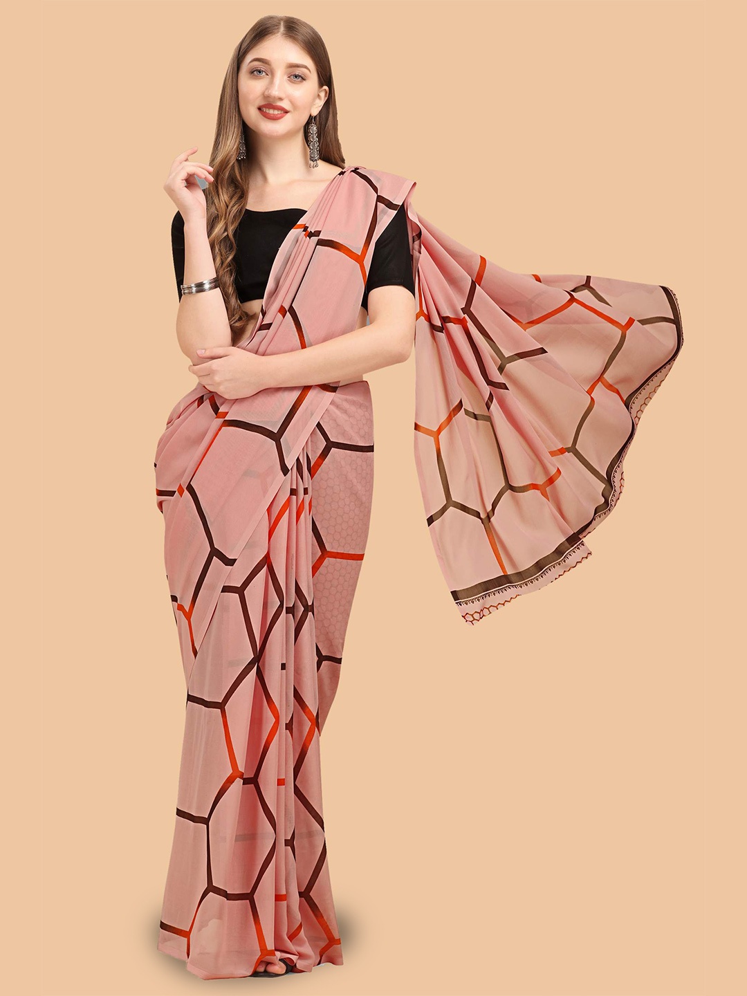 

Dori Geometric Printed Saree, Red