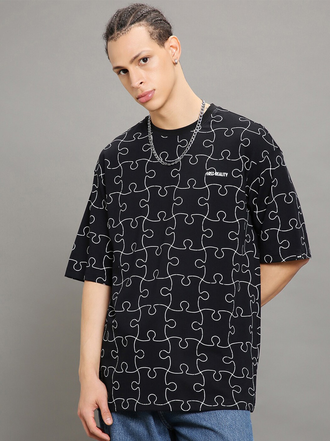 

Bewakoof Plus Graphic Printed Oversized Pure Cotton T-Shirt, Black