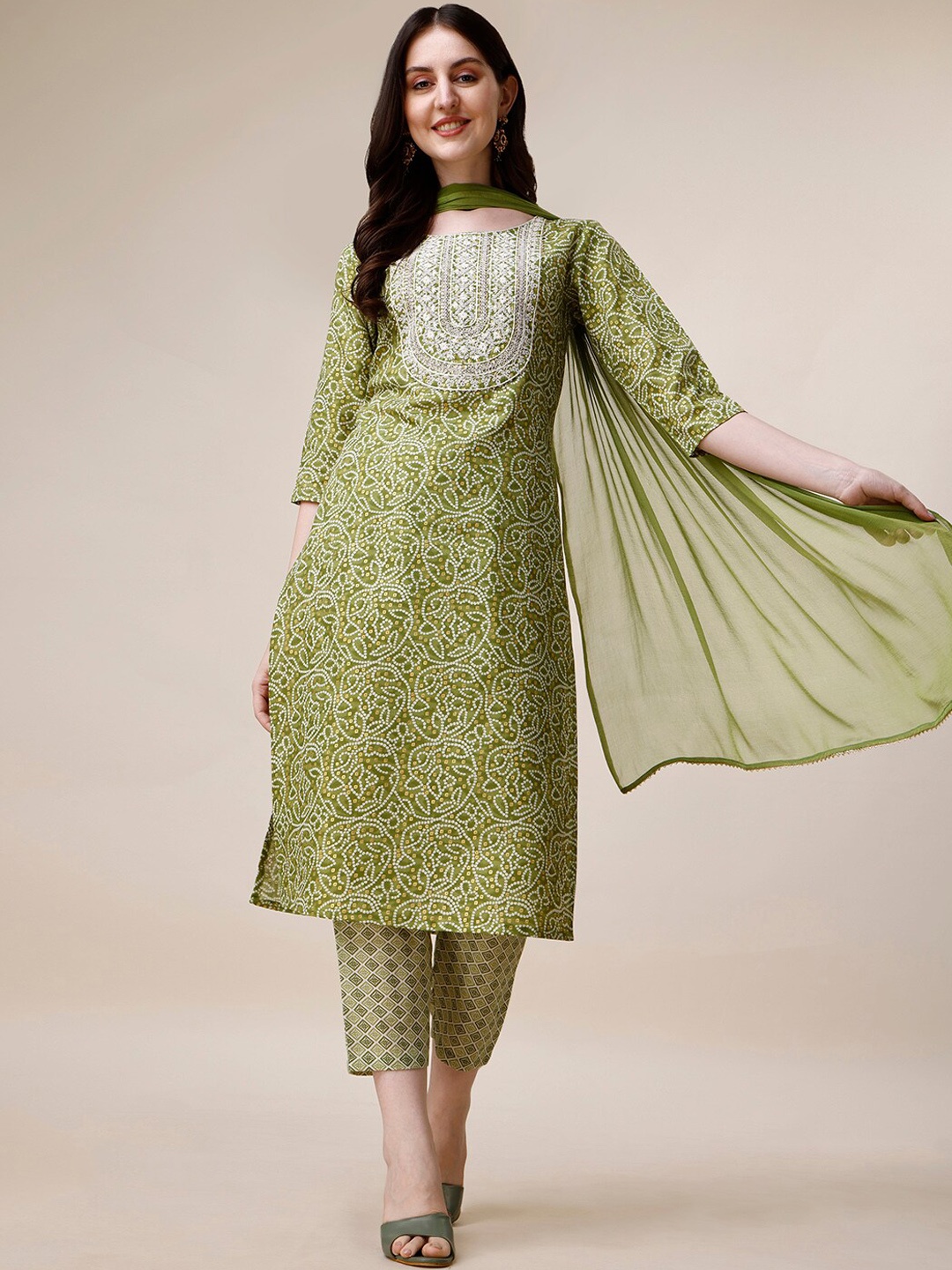 

Berrylicious Bandhani Printed Thread Work Kurta With Trousers & Dupatta, Green