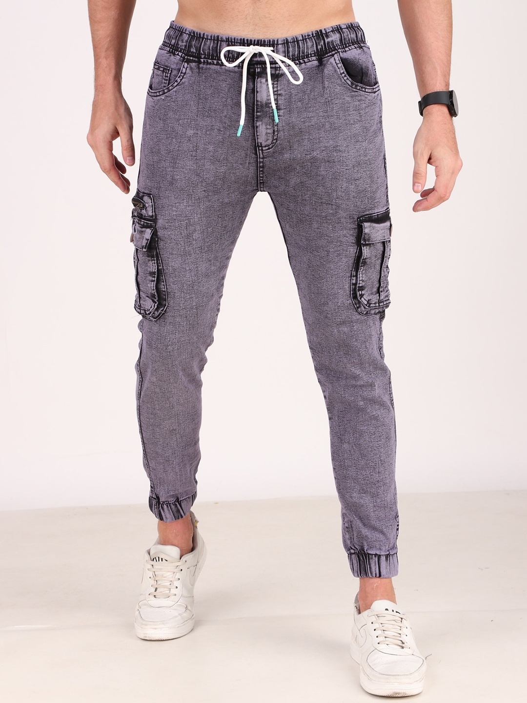 

PLUS 91 Men High-Rise Denim Jogger Trousers, Grey melange
