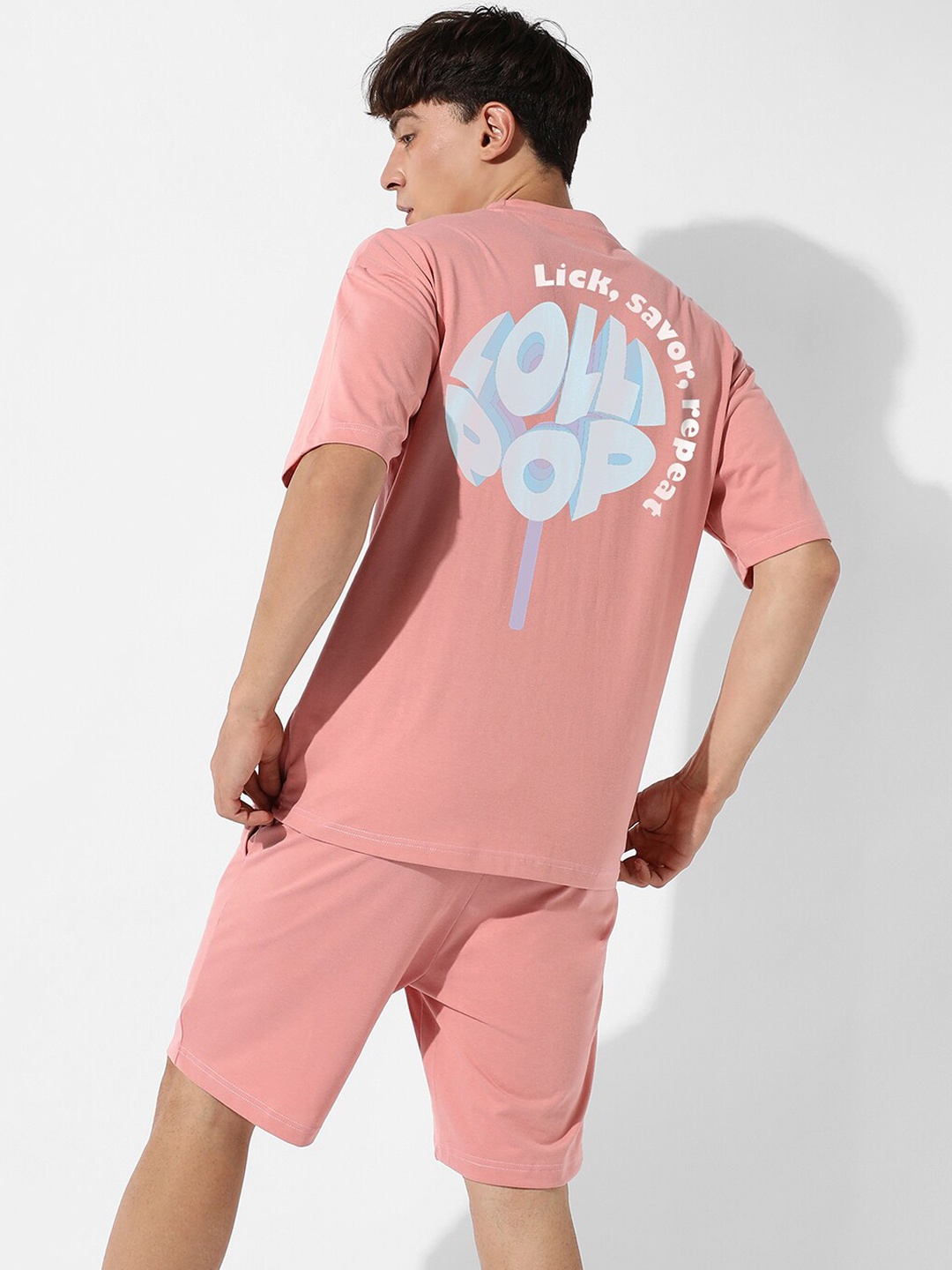 

Campus Sutra Pink Typography Printed T-Shirt With Shorts Co-Ords