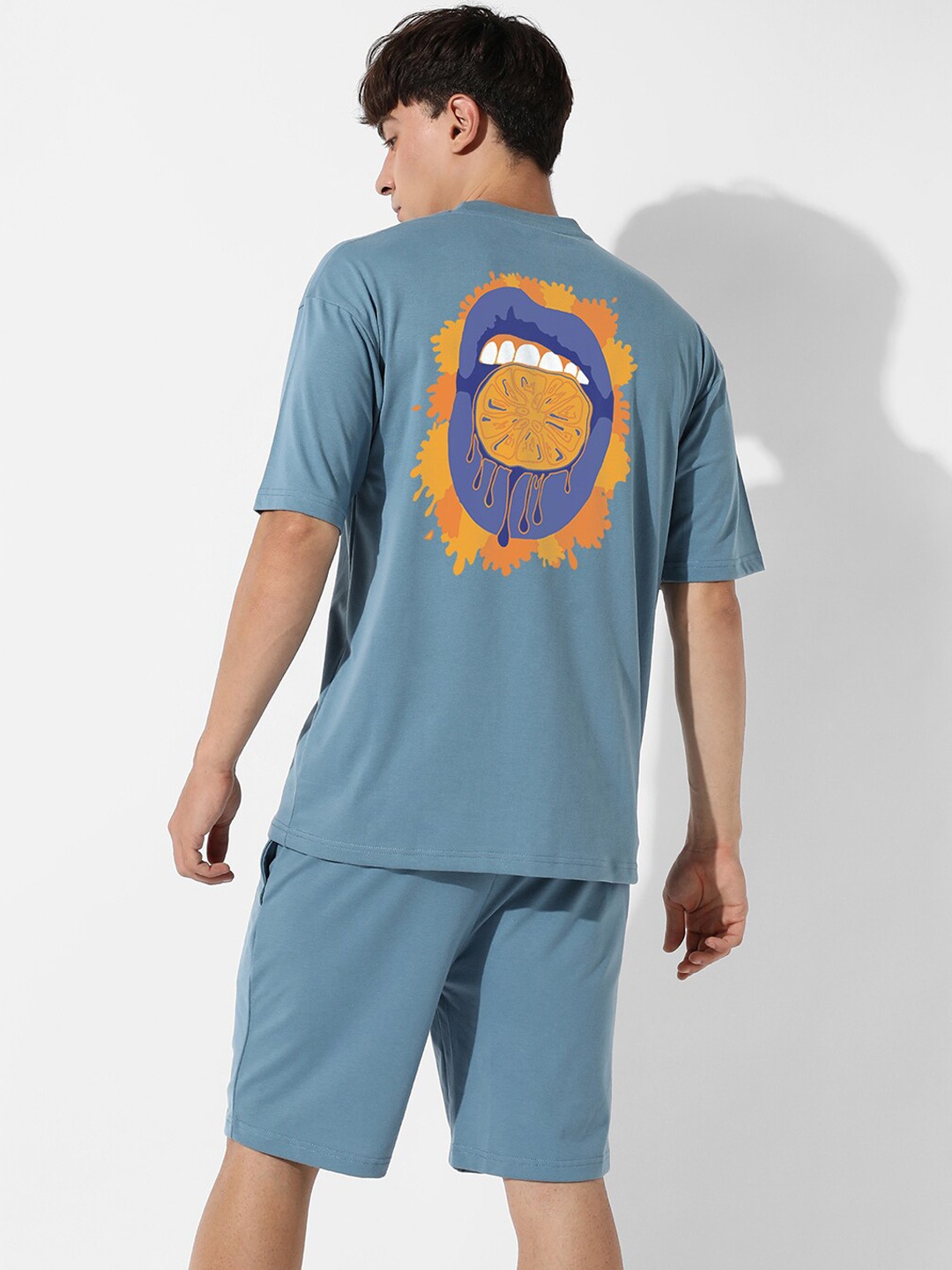 

Campus Sutra Blue Printed Oversized T-Shirt & Shorts