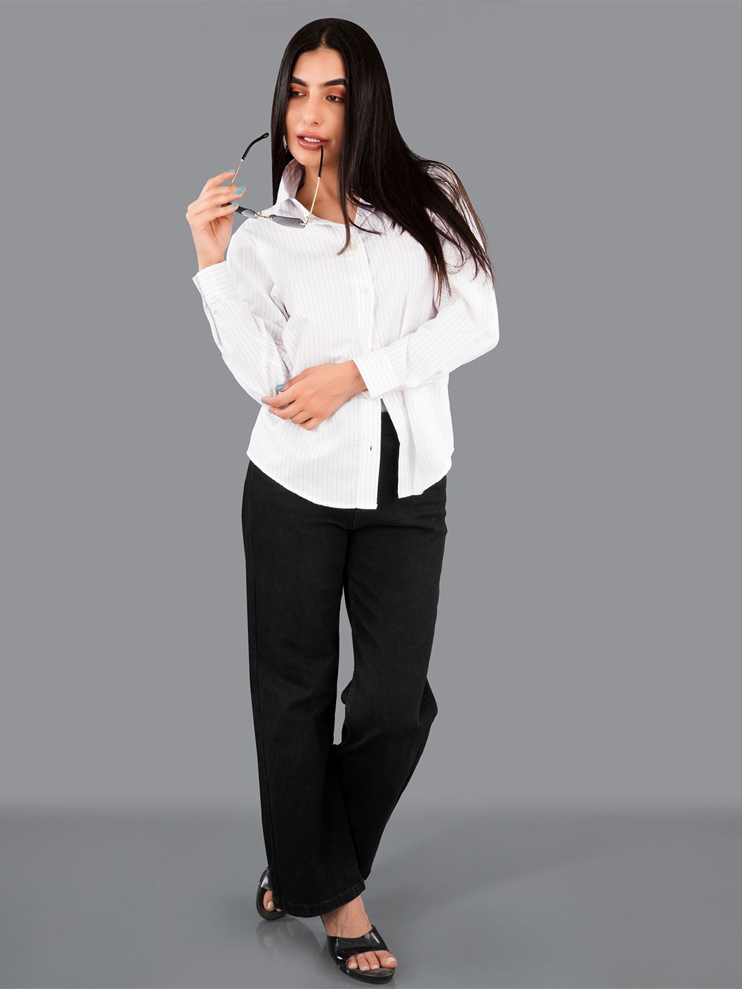 

FRENCH CROWN Vertical Striped Standard Twill Pure Cotton Casual Shirt, White