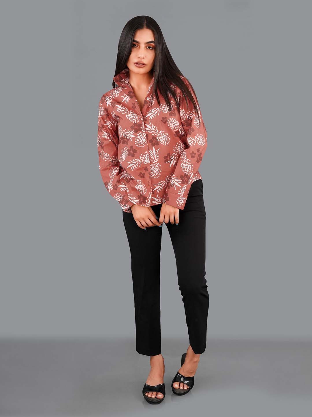 

FRENCH CROWN Standard Fit Conversational Printed Twill Pure Cotton Casual Shirt, Pink