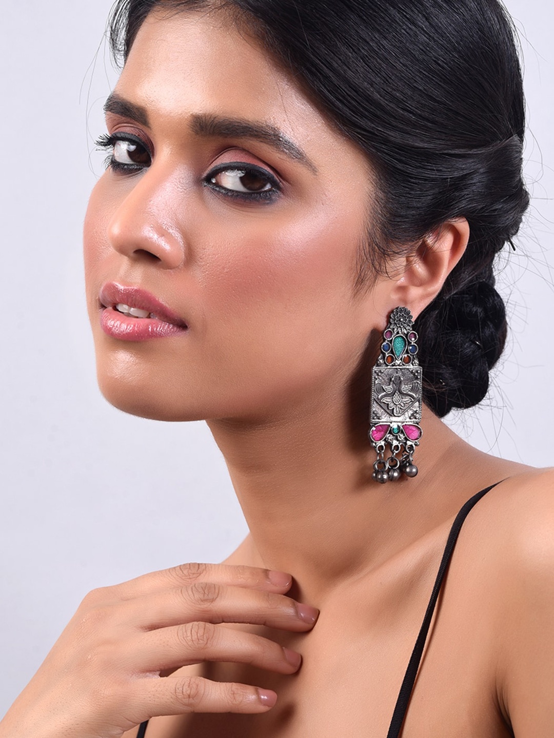 

phuljhadi Silver-Plated Contemporary Oxidised Chandbalis Earrings