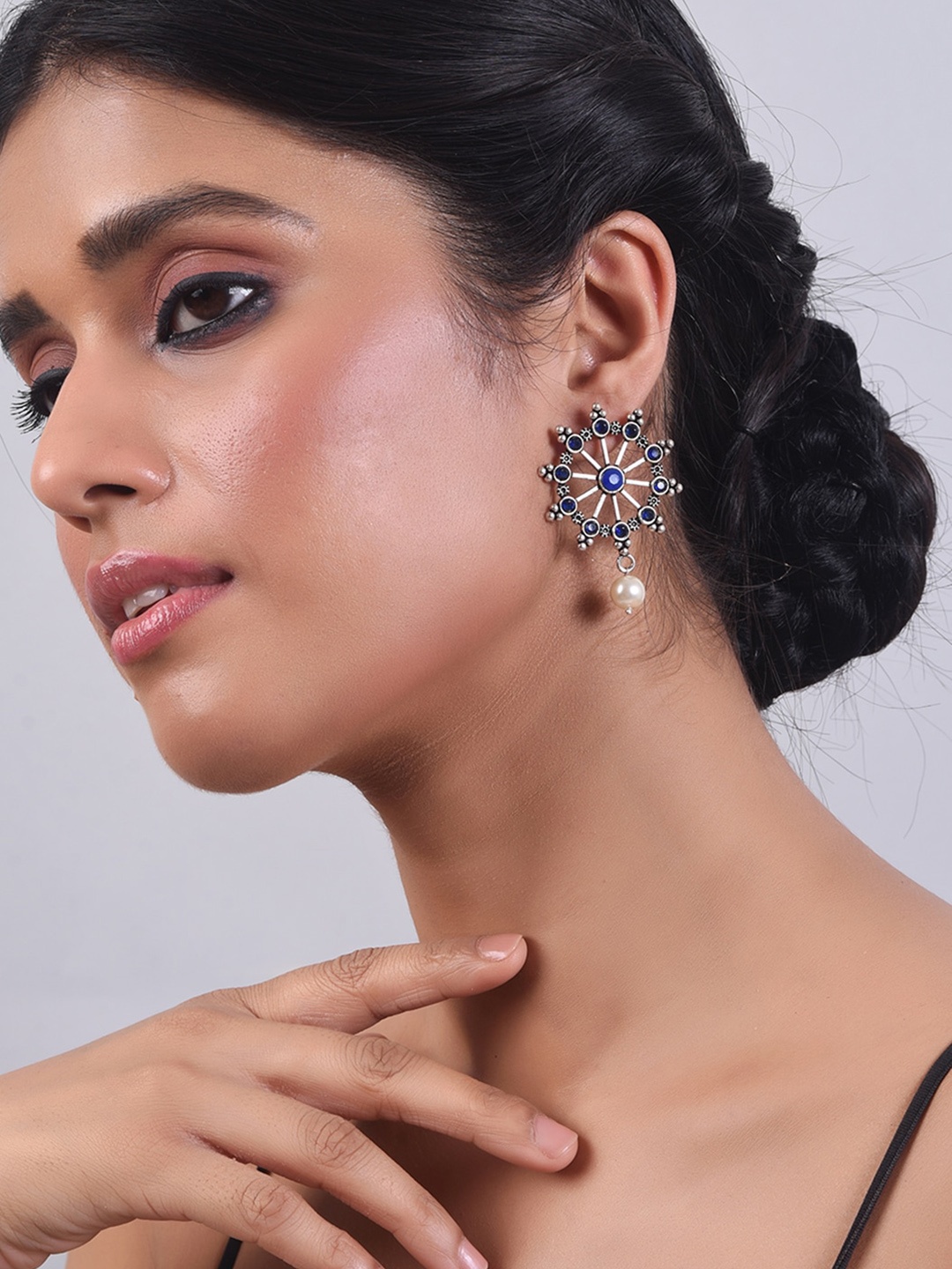 

phuljhadi Silver-Plated Contemporary Studs