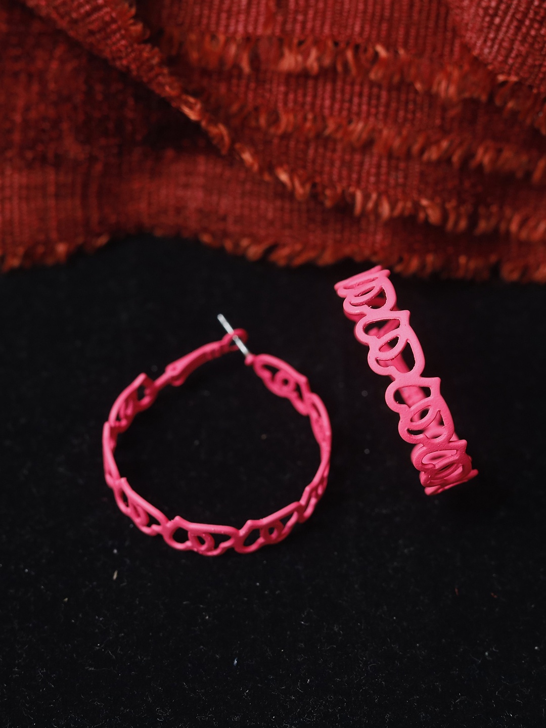 

Maansh Heart Shaped Hoop Earrings, Pink