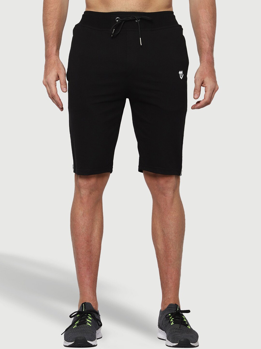 

Mark Leute Men Mid-Rise Casual Shorts, Black