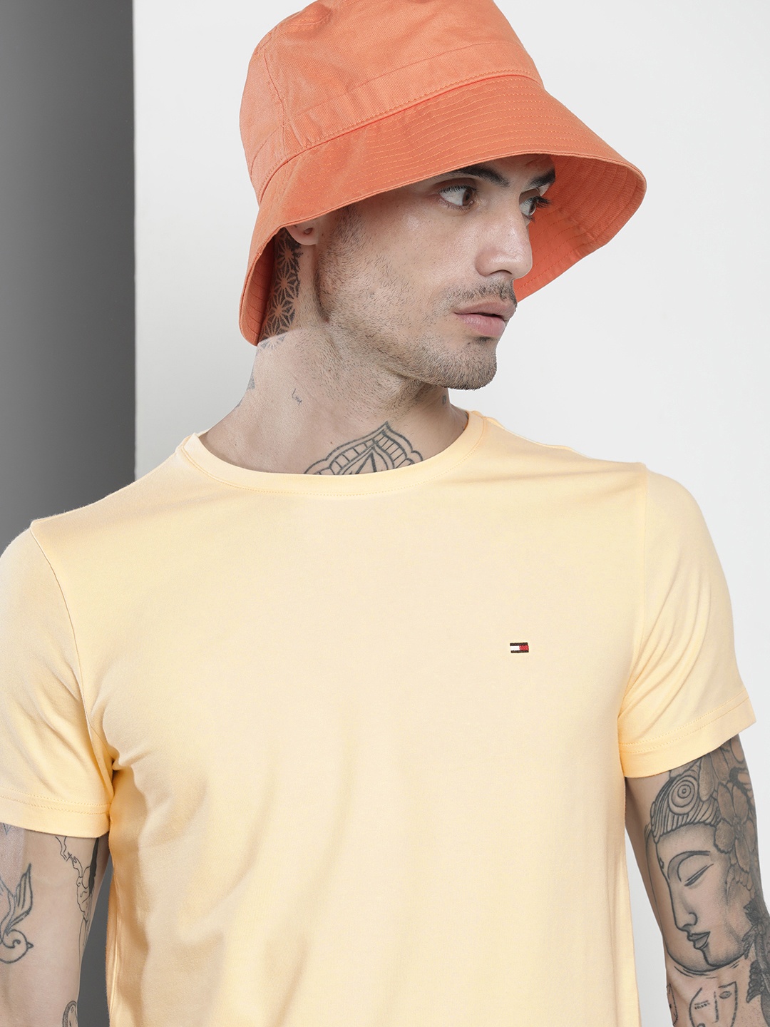 

Tommy Hilfiger Slim Fit T-shirt, Yellow