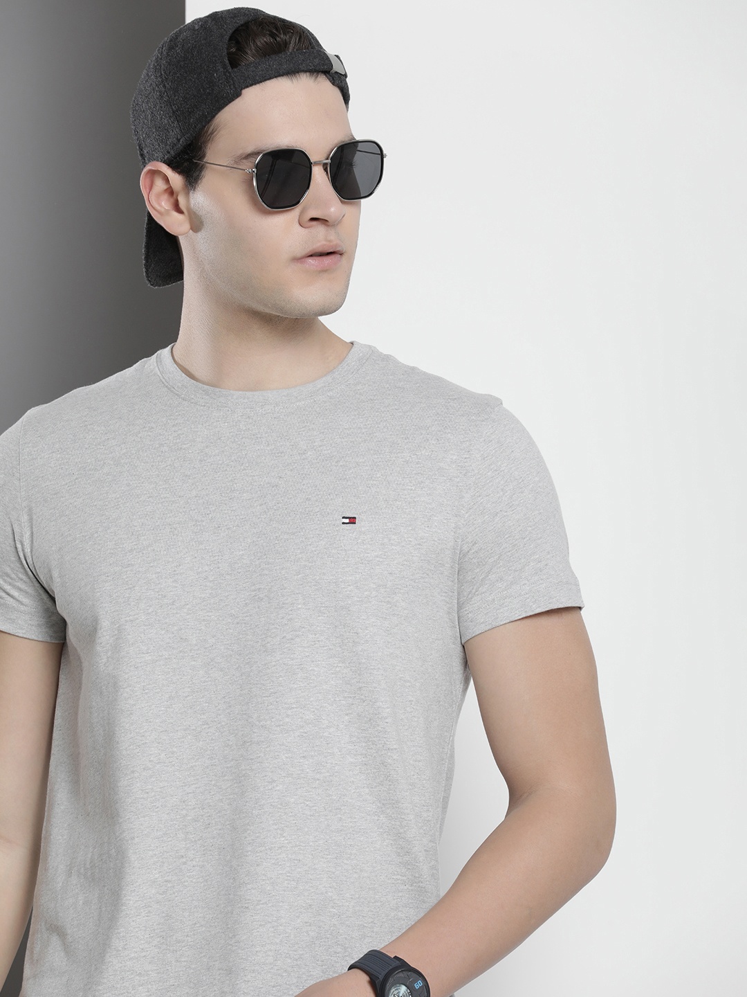 

Tommy Hilfiger Pure Cotton Slim Fit Casual T-shirt, Grey