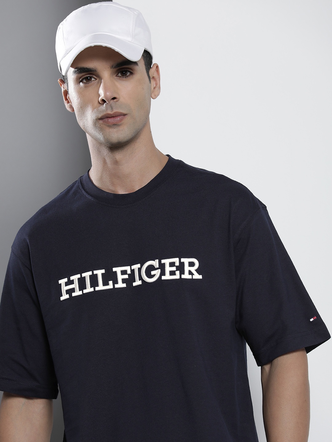 

Tommy Hilfiger Pure Cotton Brand Logo Embroidered Pure Cotton T-shirt, Navy blue
