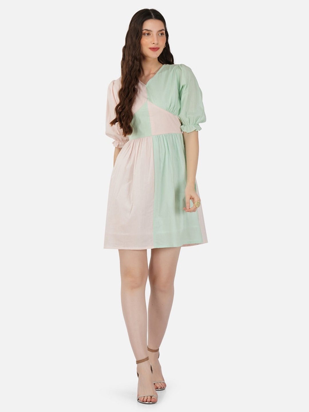 

METRO-FASHION Colourblocked V-Neck Puff Sleeves Pure Cotton Fit & Flare Dress, Cream