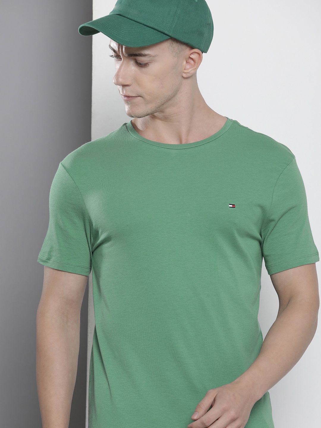 

Tommy Hilfiger Slim Fit Regular Casual T-shirt, Green