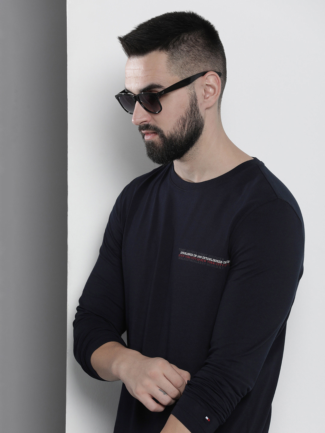 

Tommy Hilfiger Minimal Print Detail Pure Cotton Slim Fit T-shirt, Navy blue