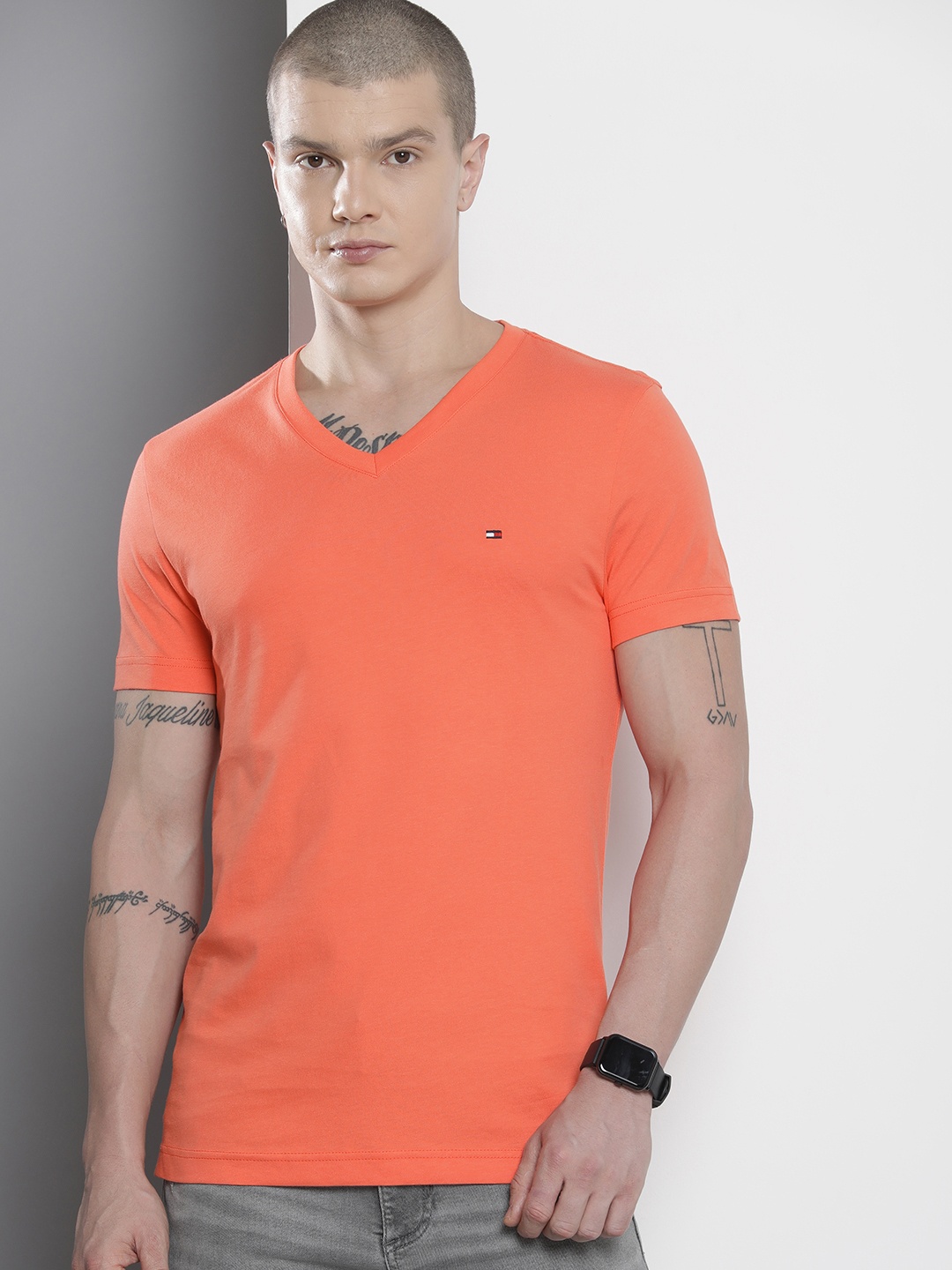 

Tommy Hilfiger Pure Cotton Solid Slim Fit T-shirt, Coral