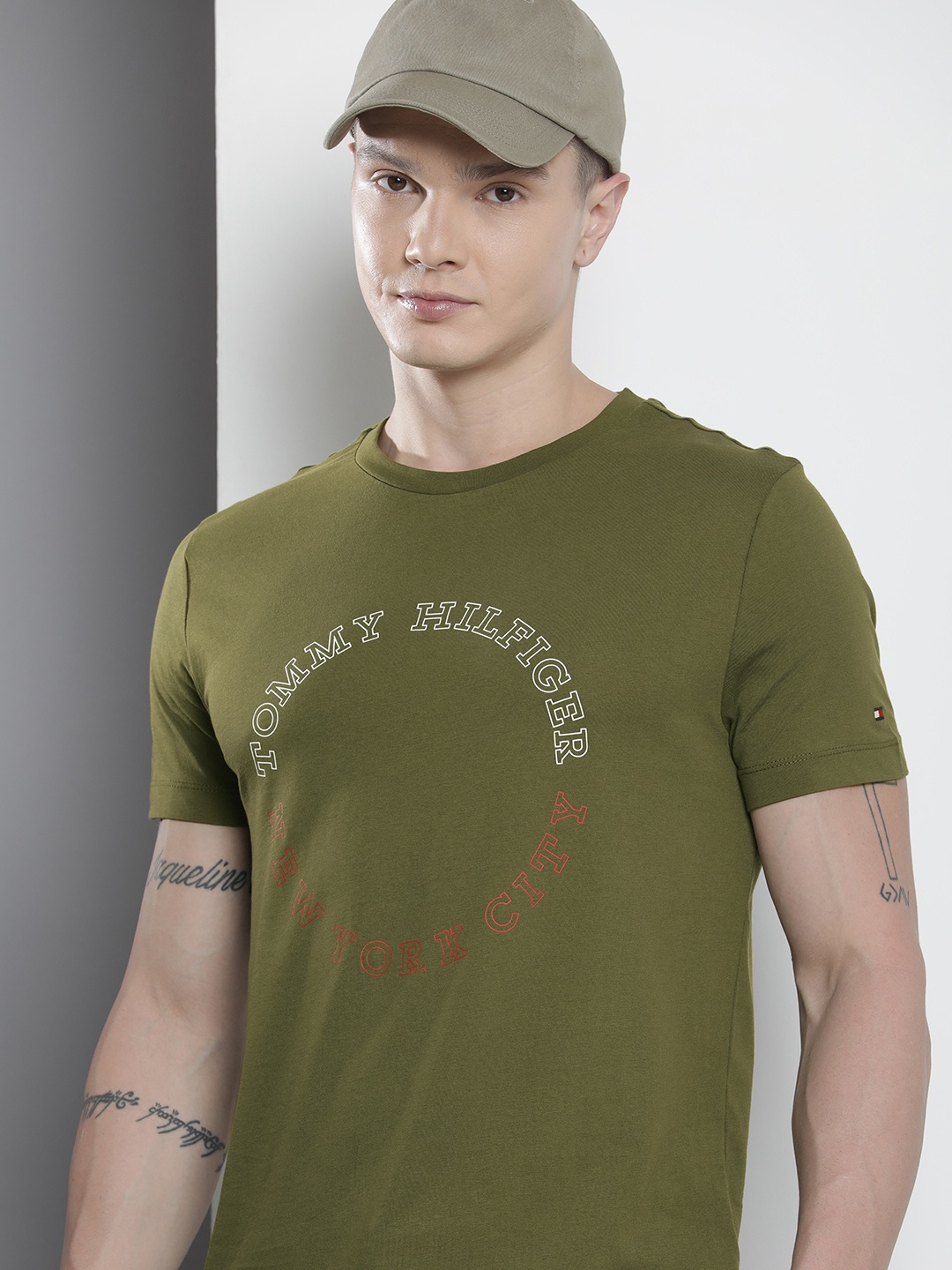 

Tommy Hilfiger Pure Cotton Brand Logo Printed Slim Fit T-shirt, Olive