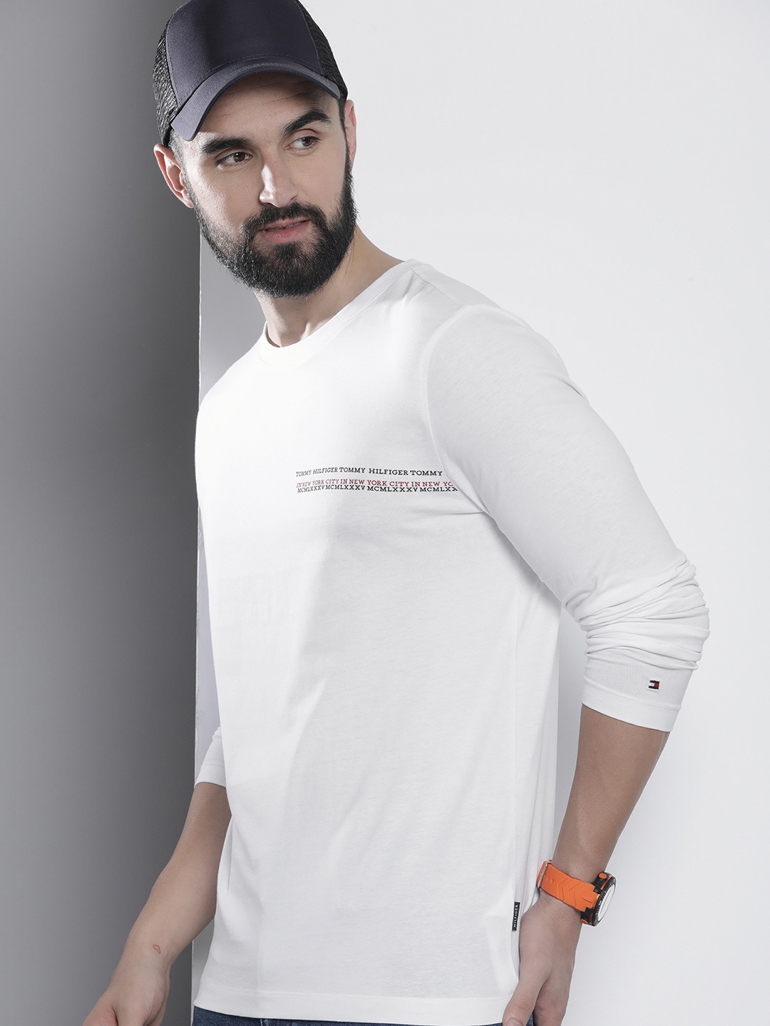 

Tommy Hilfiger Minimal Printed Detail Pure Cotton Slim Fit T-shirt, White