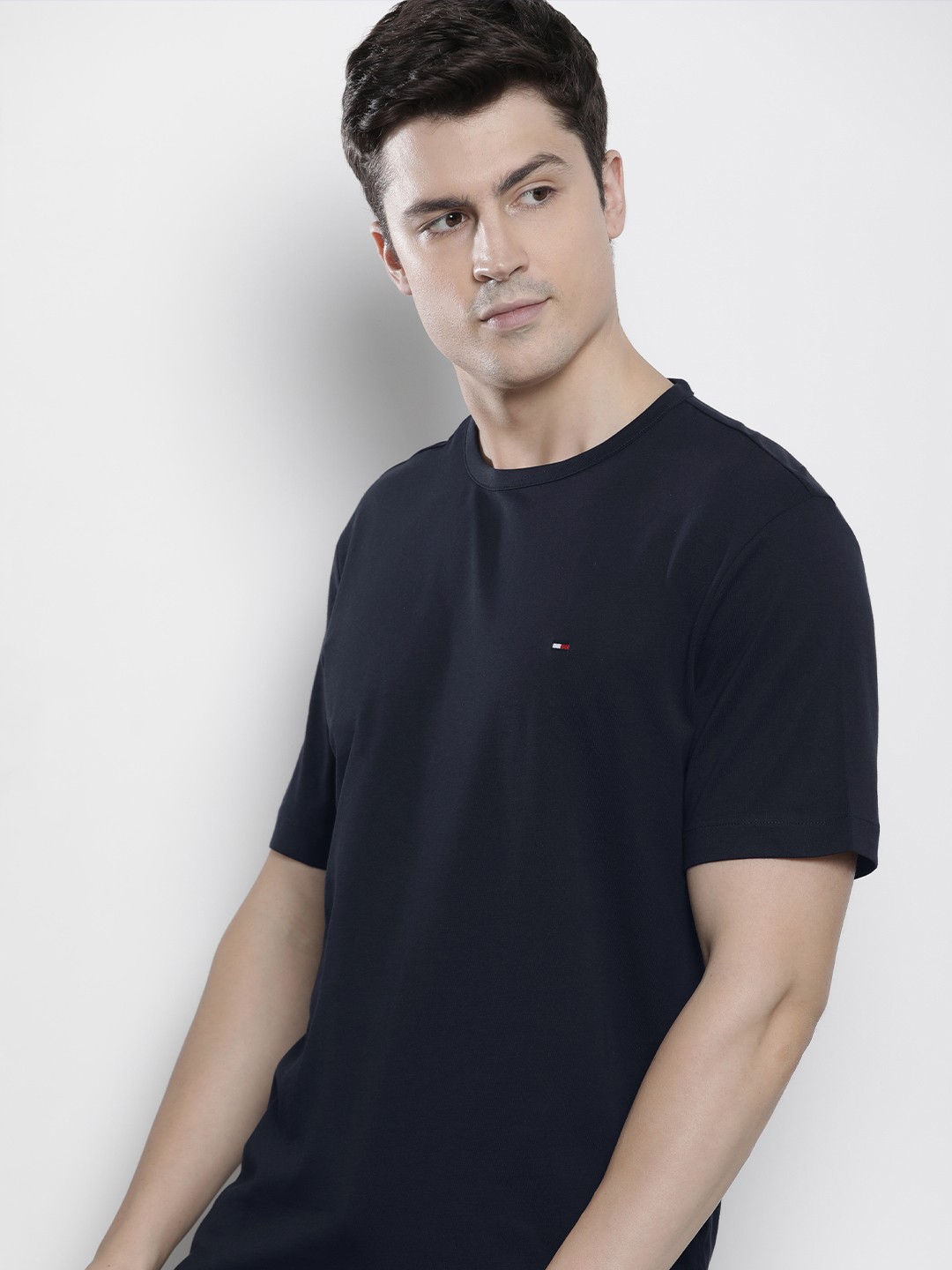 

Tommy Hilfiger Solid Round Neck Pure Cotton T-shirt, Navy blue