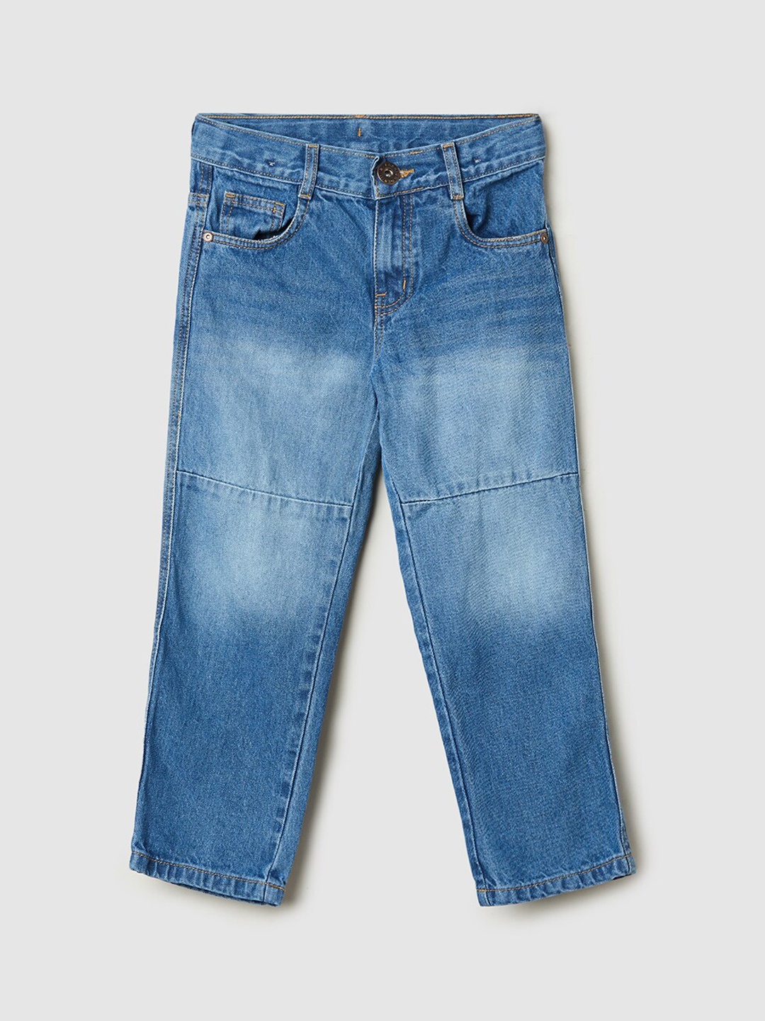 

max Boys Clean Look Light Fade Mid-Rise Jeans, Blue