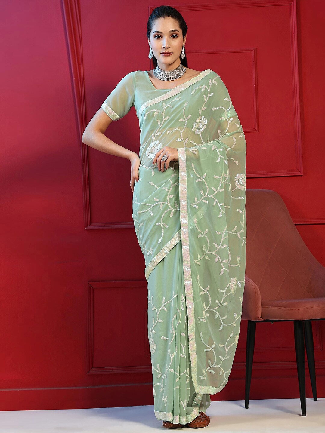 

Satrani Green & Pink Floral Sequinned Poly Georgette Saree