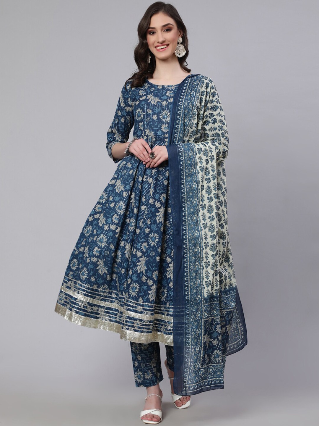 

Nayo Ethnic Motifs Printed Regular Pure Cotton Kurta With Trousers & Dupatta, Blue