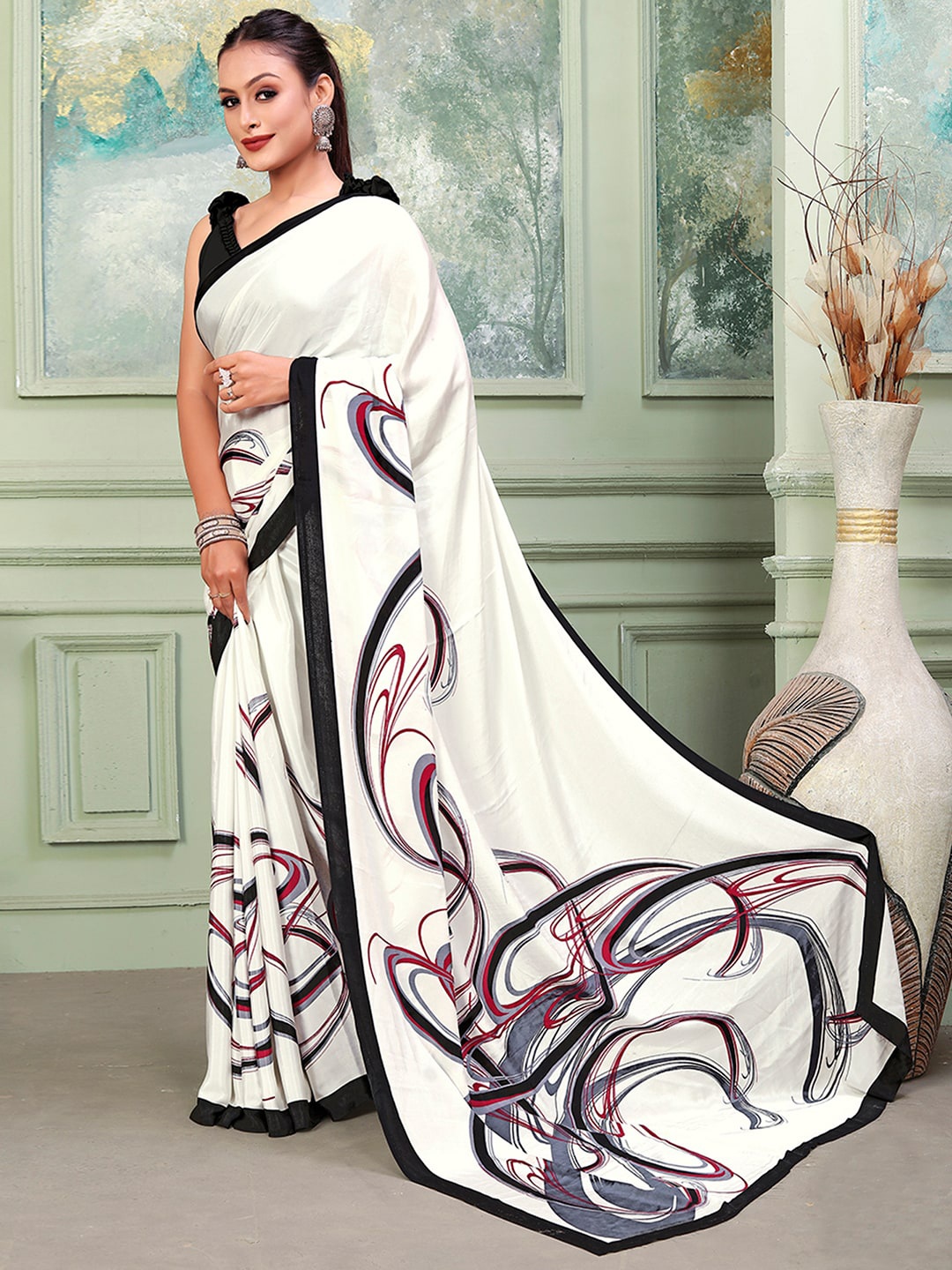 

Mitera White & Black Abstract Printed Saree