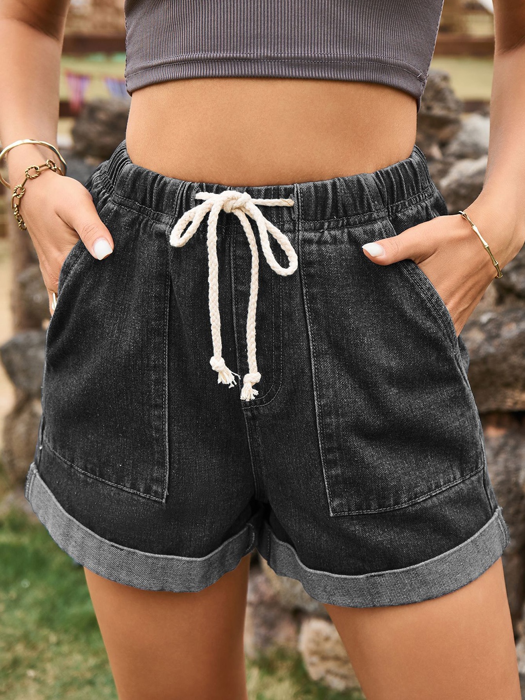 

StyleCast Women Grey Mid-Rise Denim Shorts