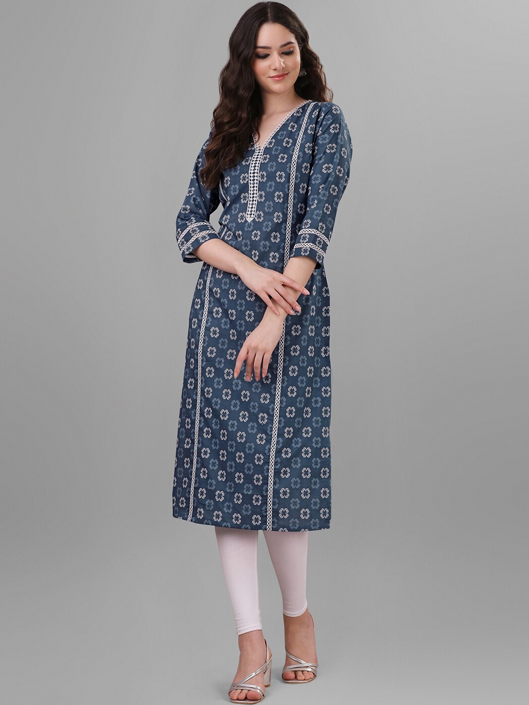 

WEAVLLITE Floral Printed V-Neck Pure Cotton Kurta, Blue