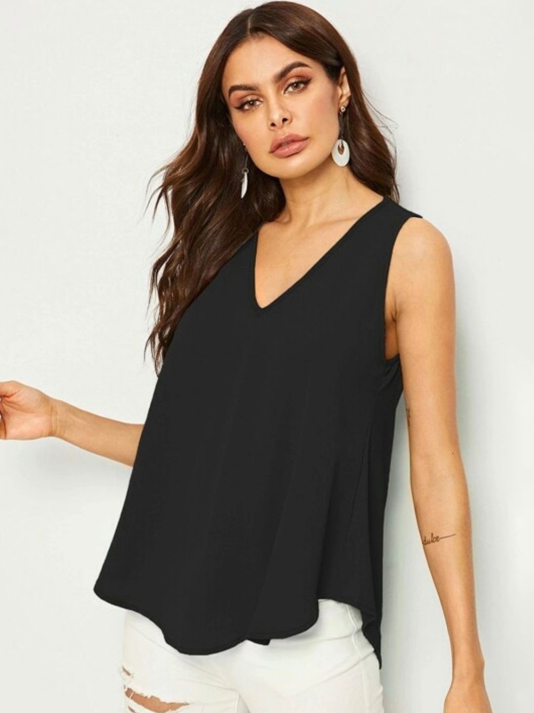 

Styched V-Neck Sleeveless A-Line Top, Black