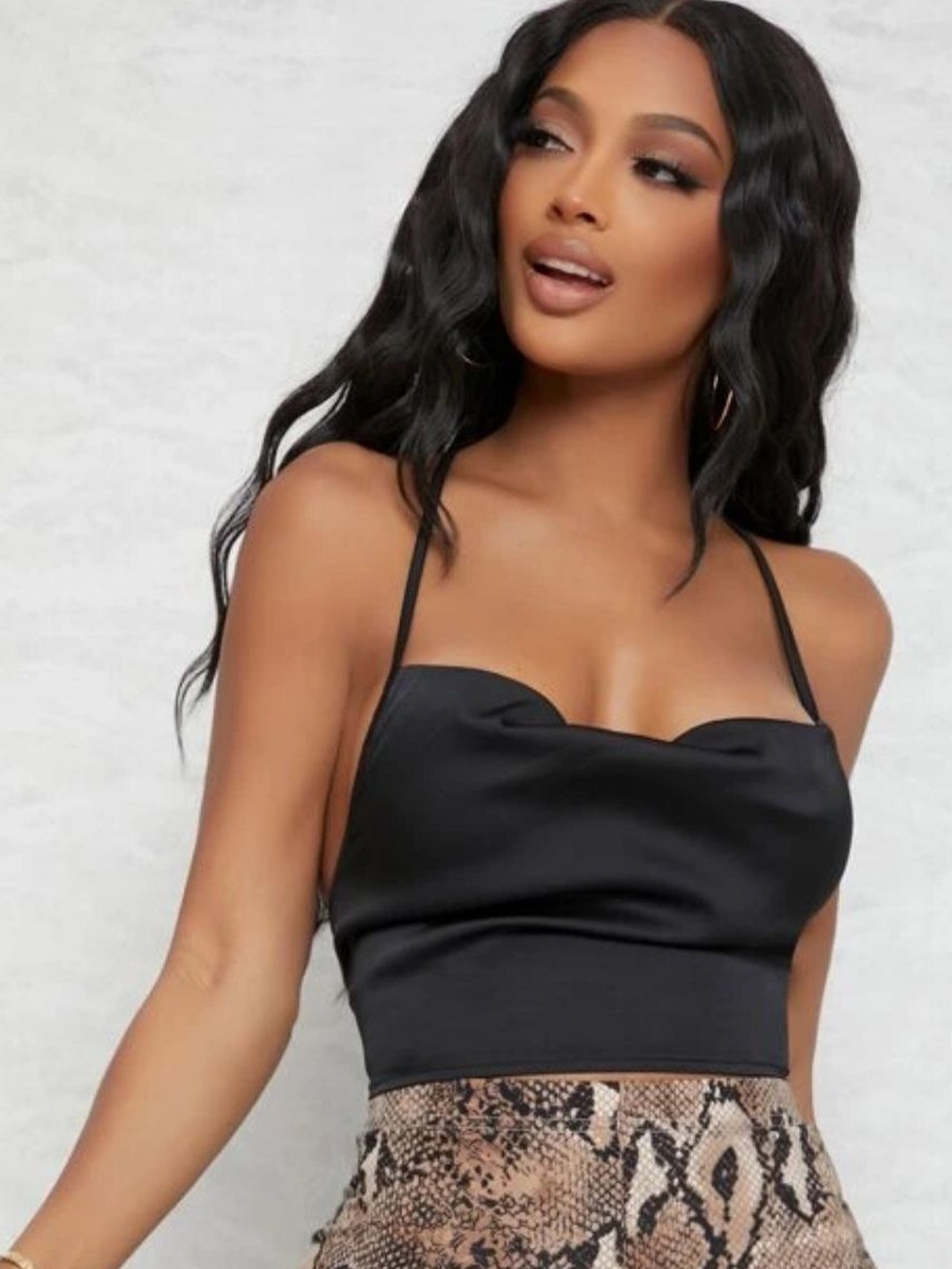 

Styched Shoulder Straps Tie-Up Satin Bralette Crop Top, Black