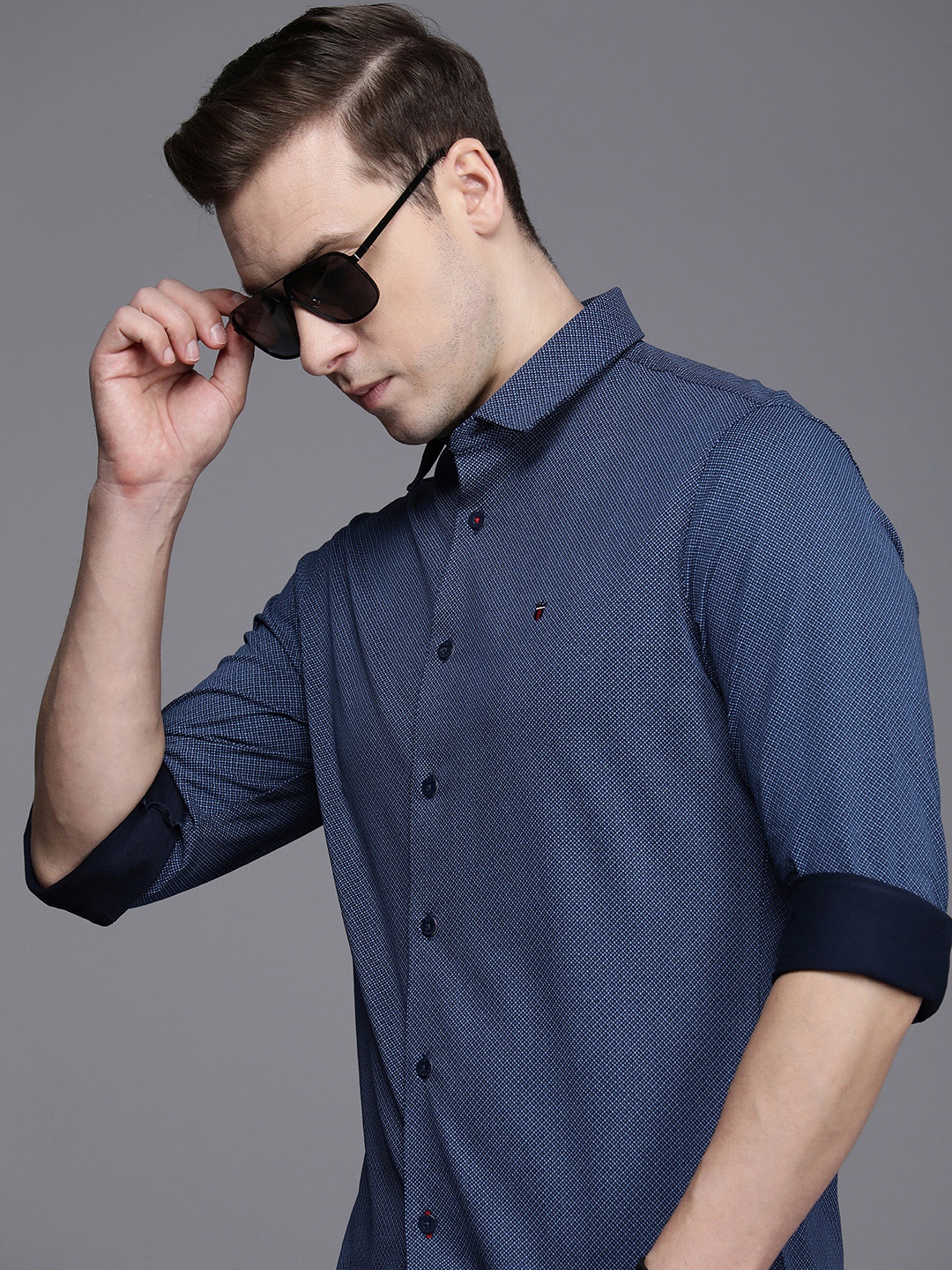 

Louis Philippe Sport Smart Fit Printed Pure Cotton Casual Shirt, Navy blue