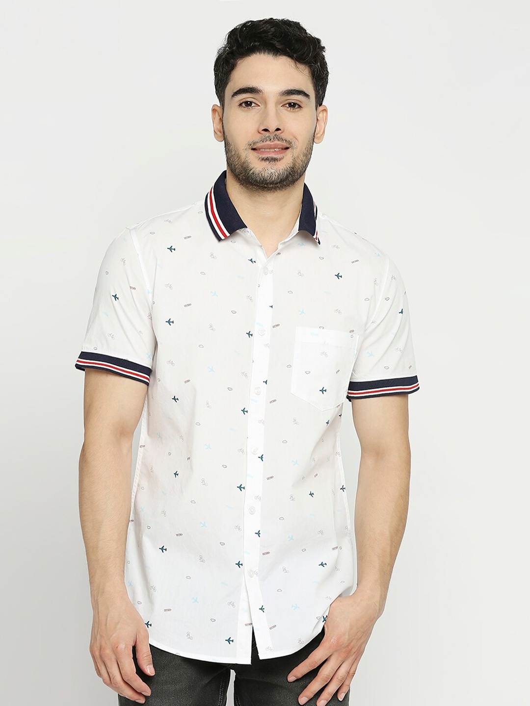 

Solemio Comfort Slim Fit Conversational Printed Pure Cotton Casual Shirt, White