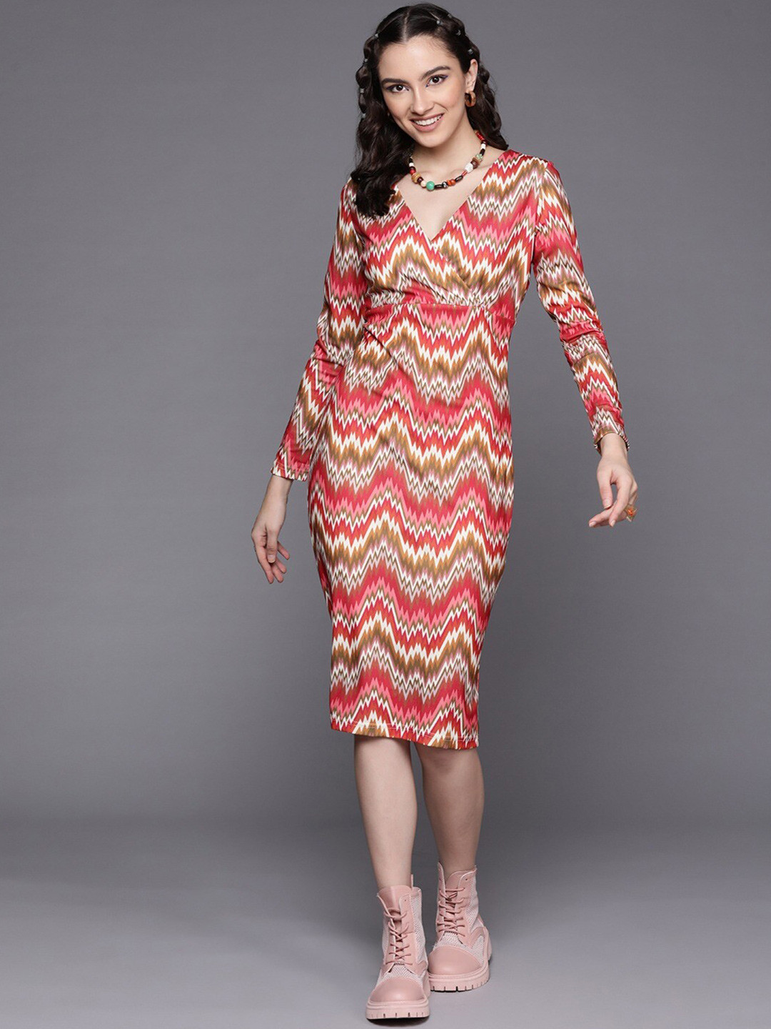 

Ziva Fashion Abstract Printed Long Sleeves Bodycon Dress, Red