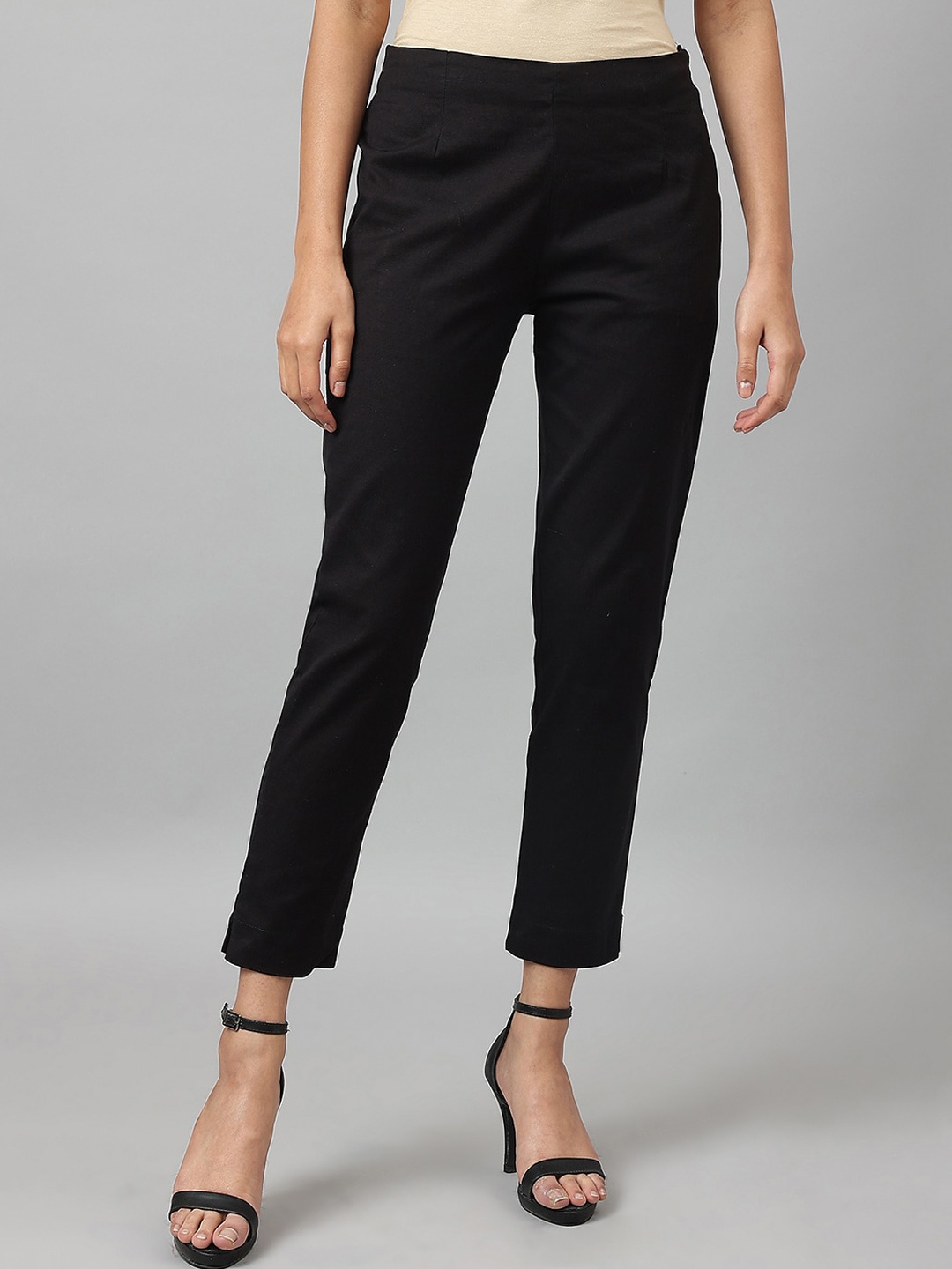 

W Women Black Comfort Slim Fit Cropped Trousers